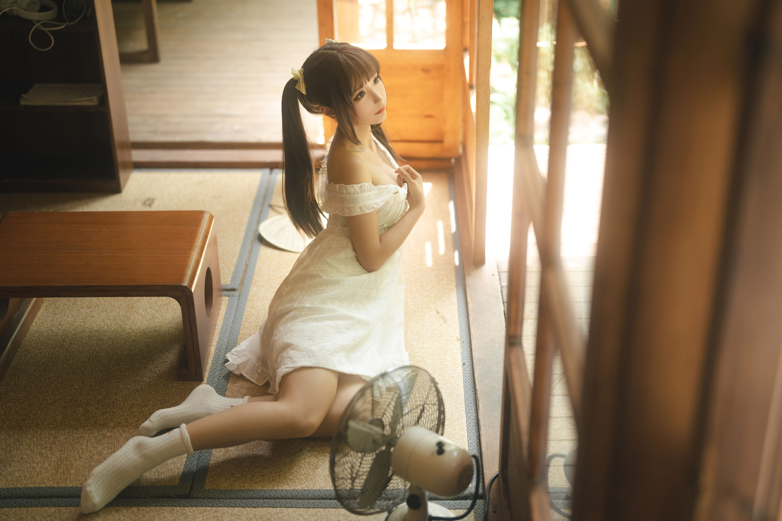 动漫博主蠢沫沫 – 白吊带 [112P]