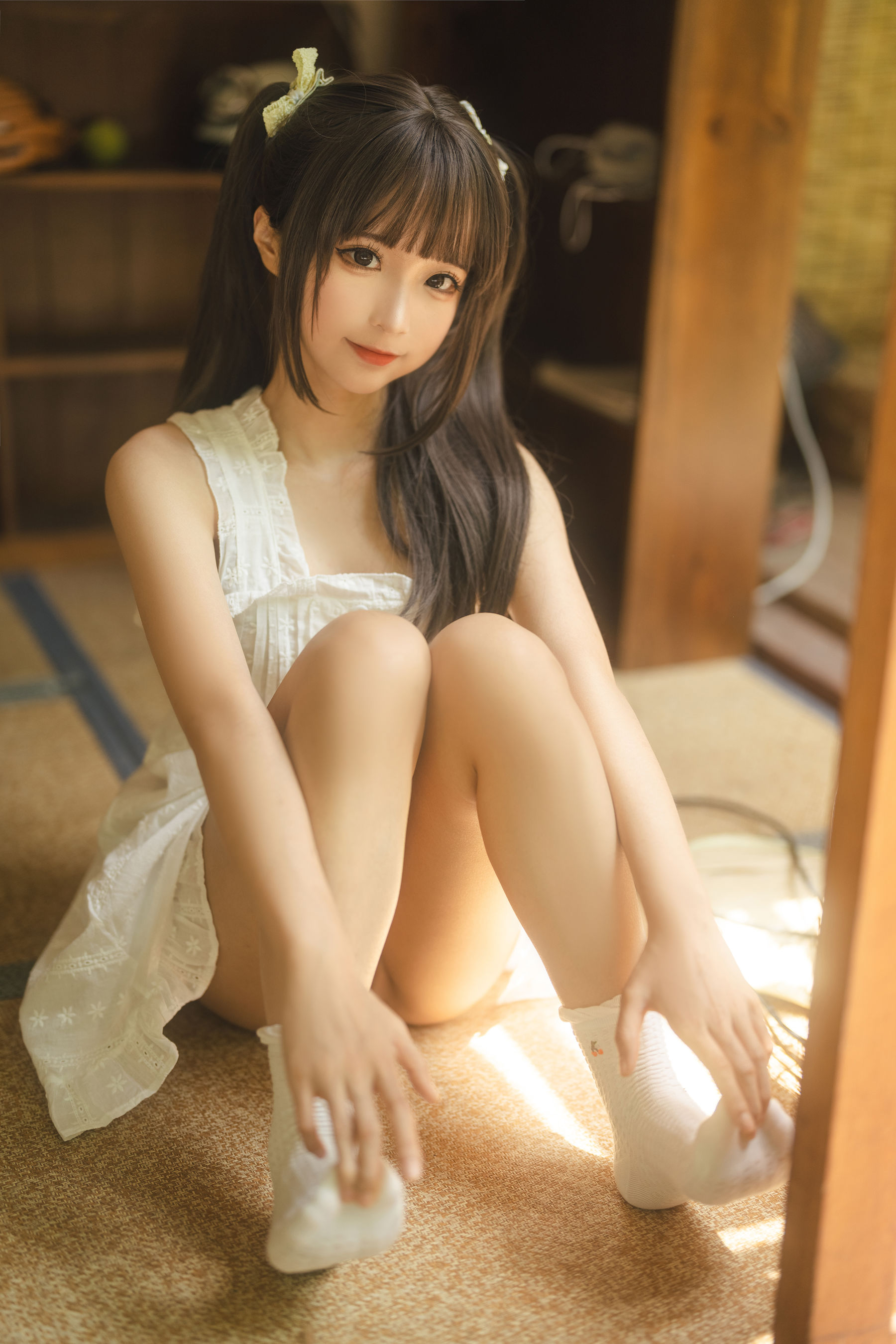 动漫博主蠢沫沫 – 白吊带 [112P]