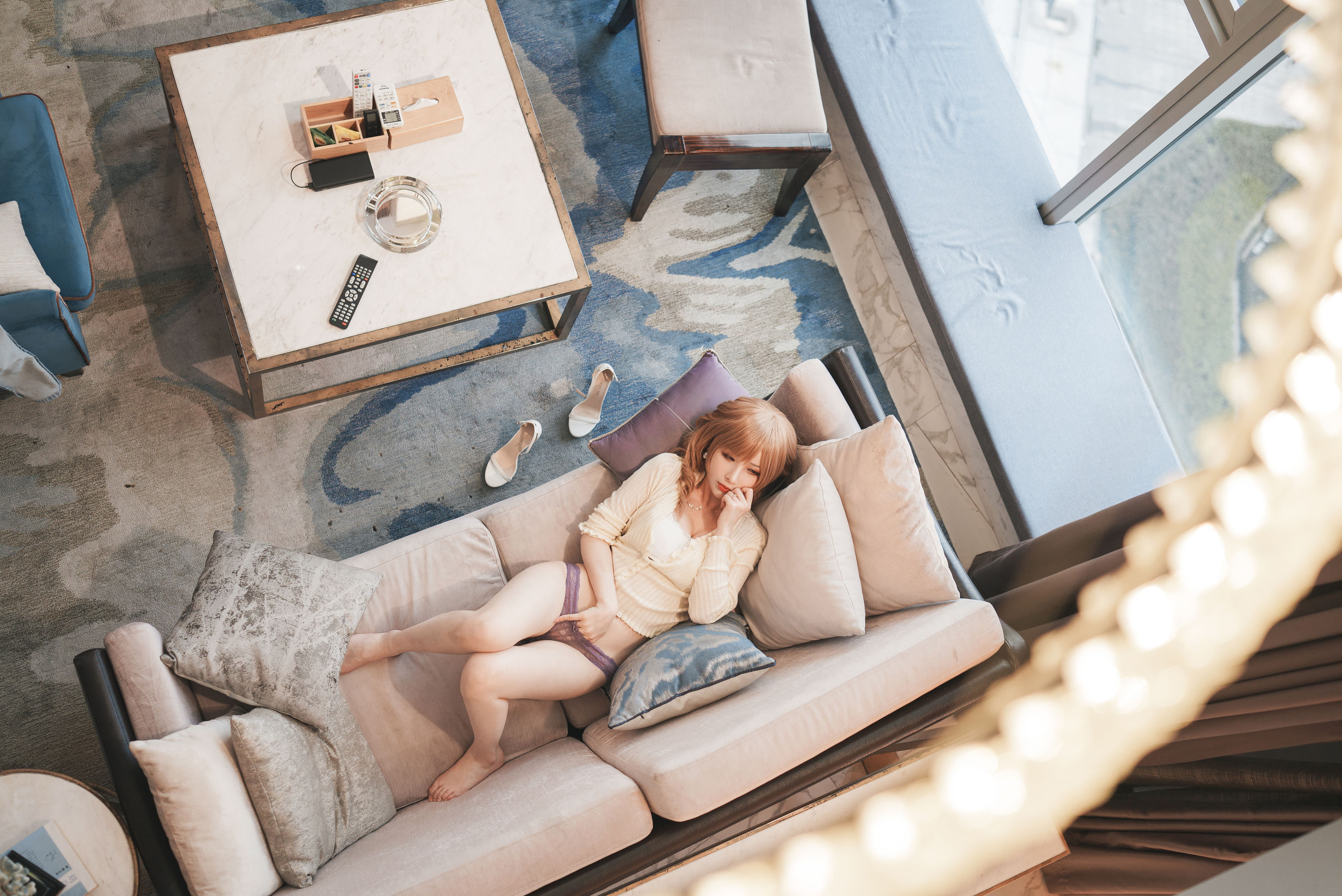 COS福利rioko凉凉子 – 兔女郎人妻 下班后 [30P]