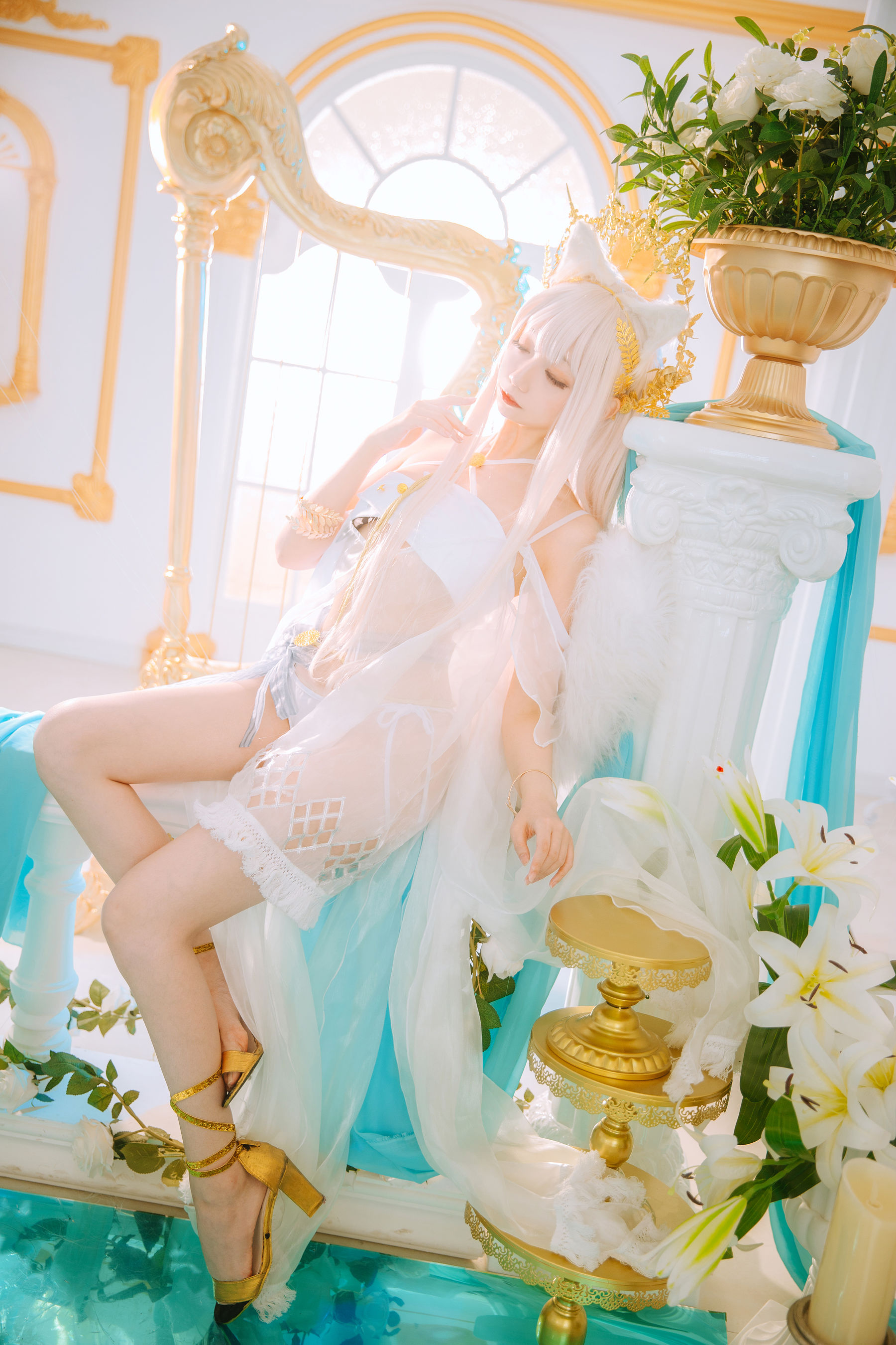 小野寺地瓜 – 白金泳装 [22P]