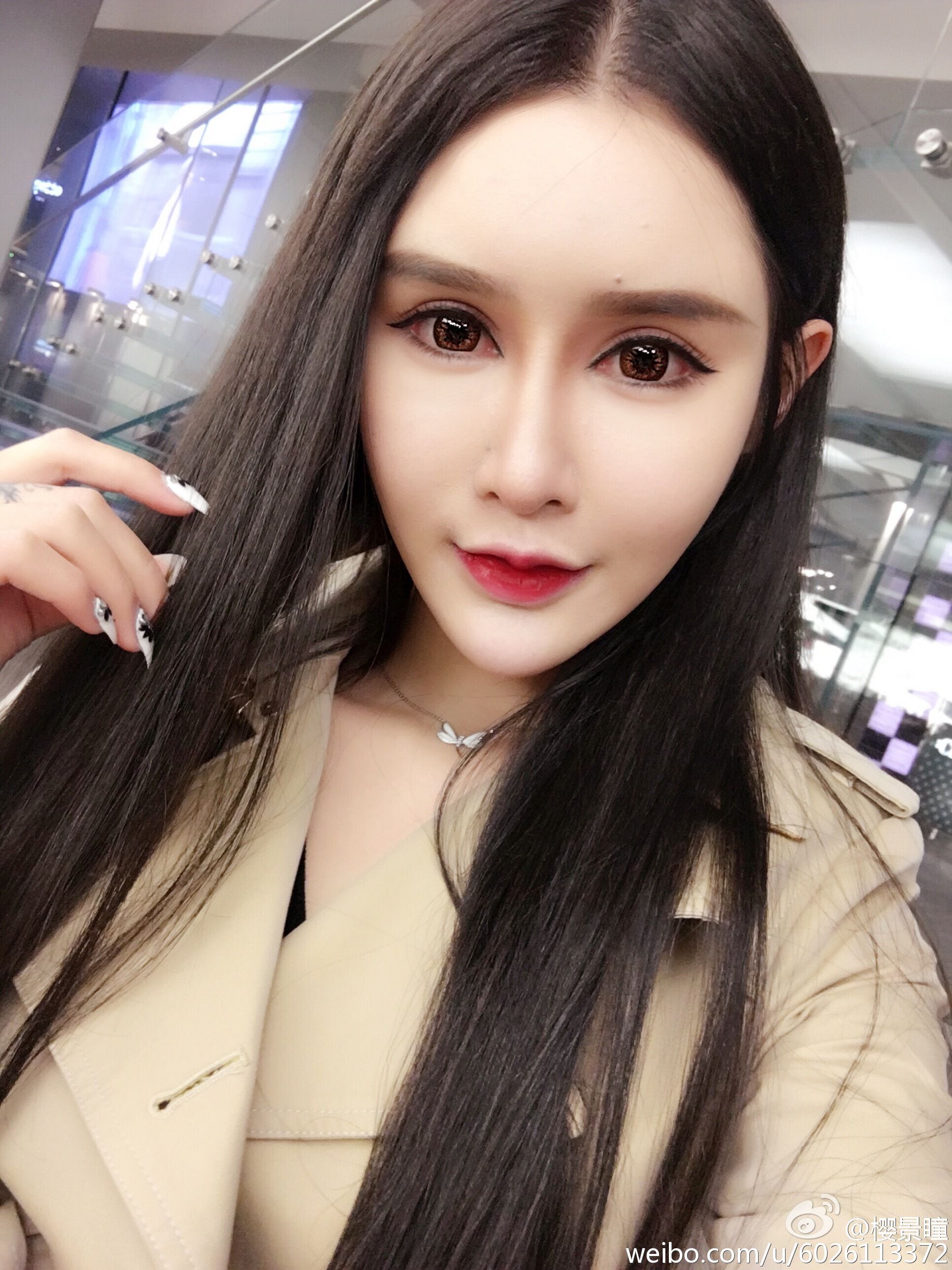 欣杨Kitty – 2017年微博私密美图合辑[超高清版] [95P]