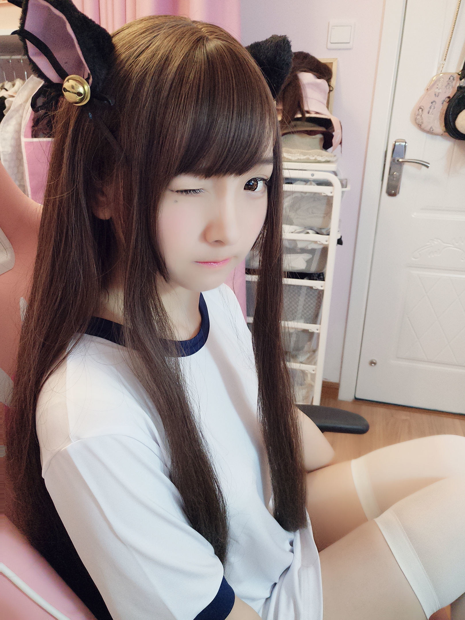 二次元美女古川kagura – 猫耳体操 [11P]