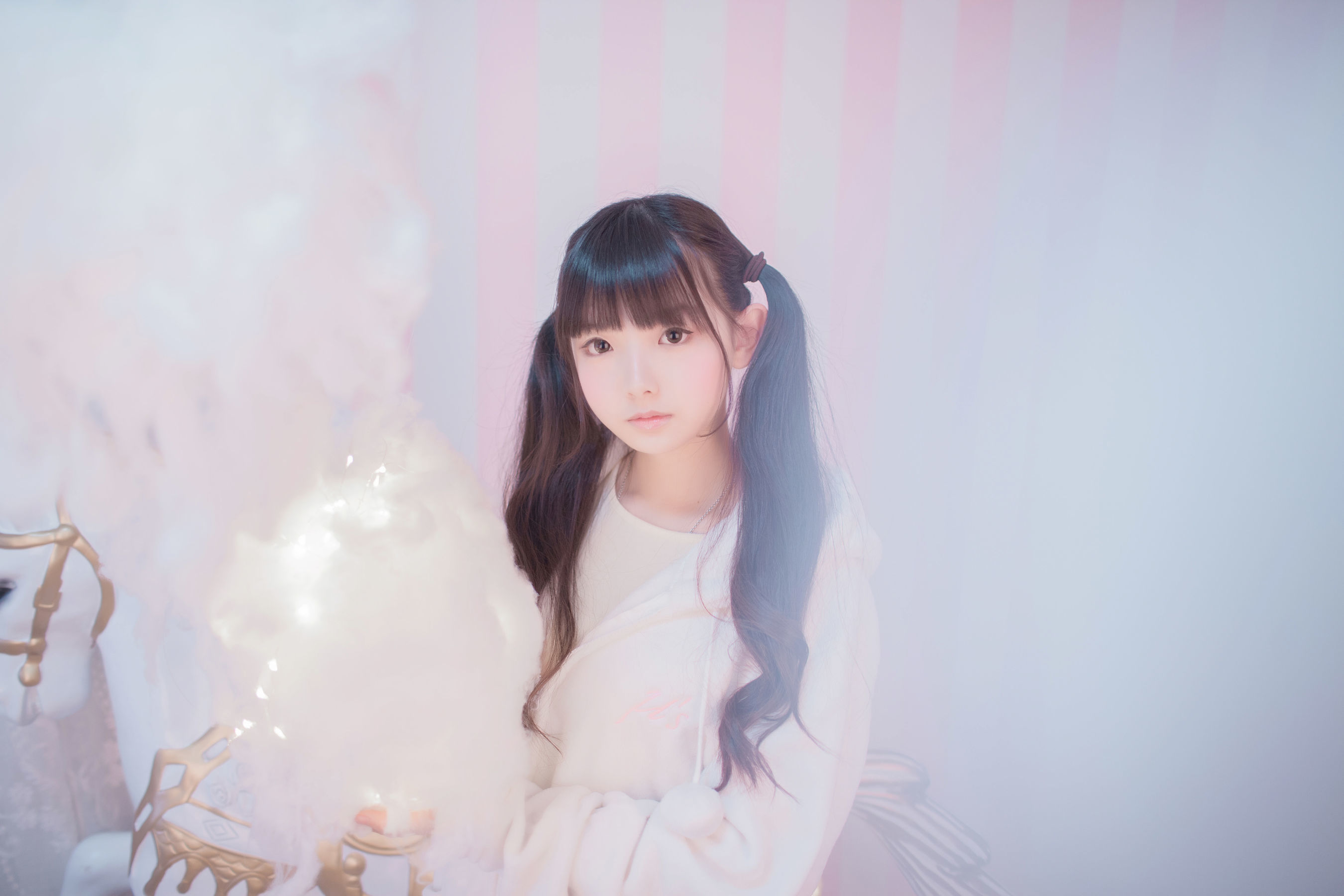 可爱妹妹樱群 玻璃罩下的旋转木马 [21P]