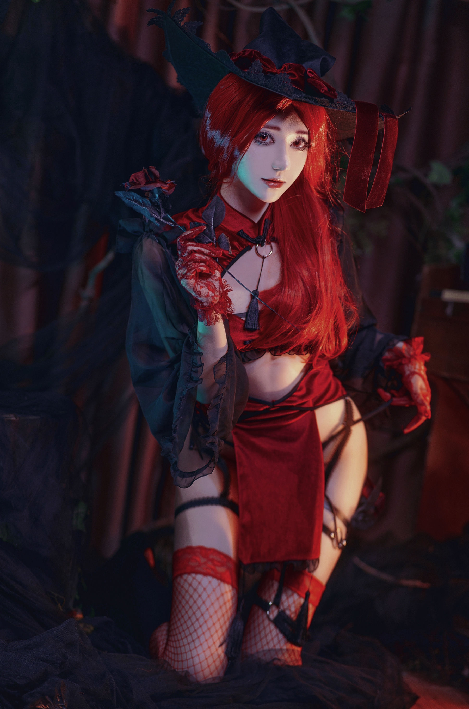 动漫博主南桃Momoko – 红女巫 [19P]