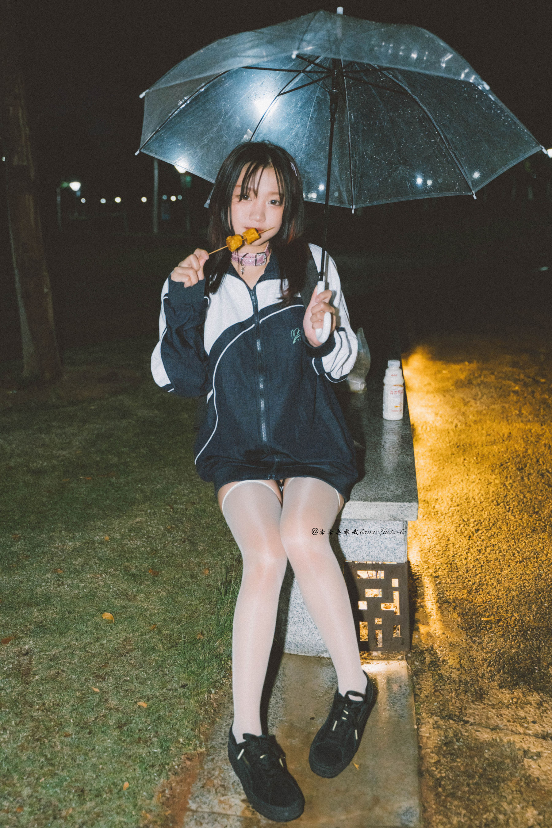 动漫博主柒柒要乖哦 – 校服 [40P]