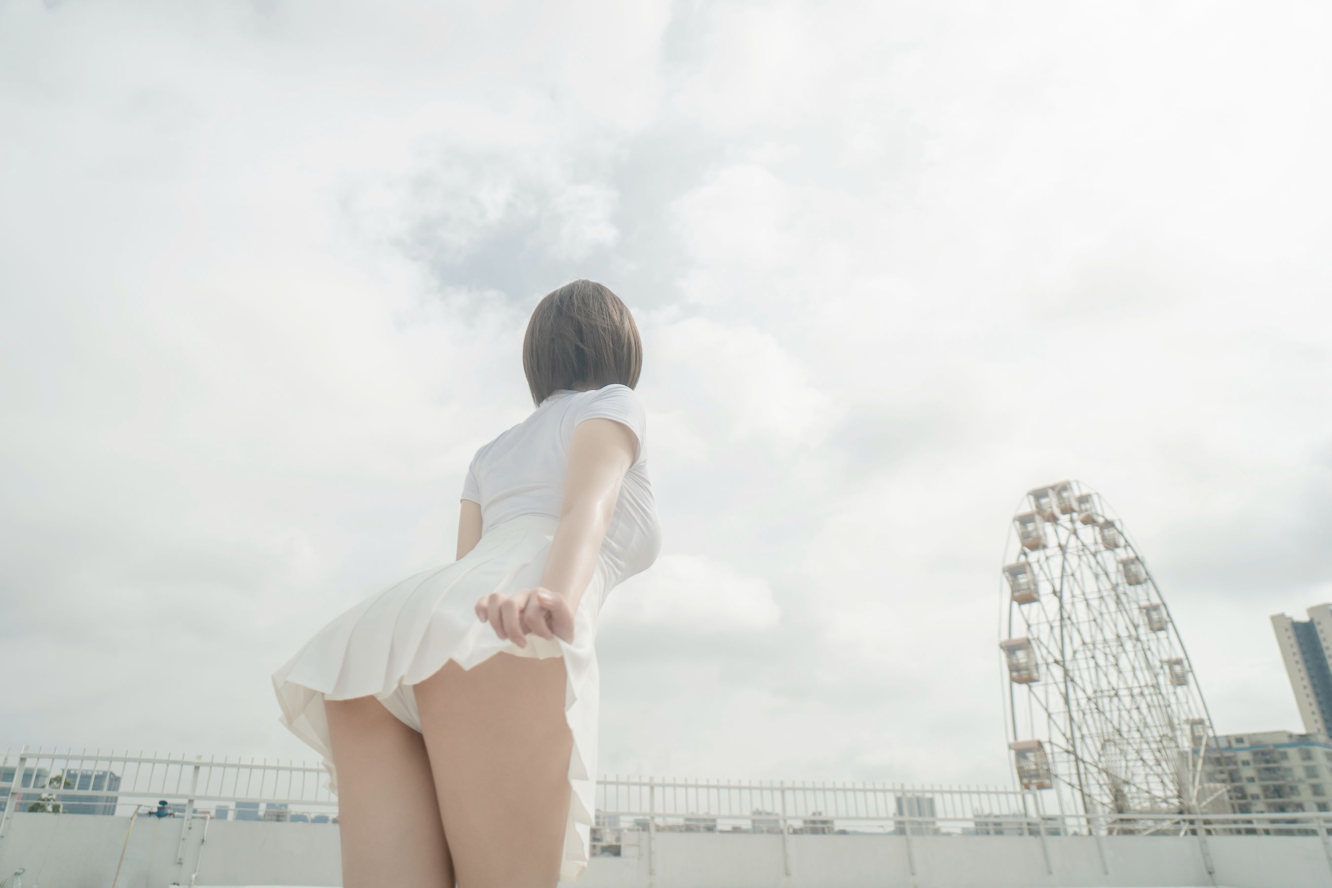 鬼马少女阿薰kaOri – 天台 [82P]