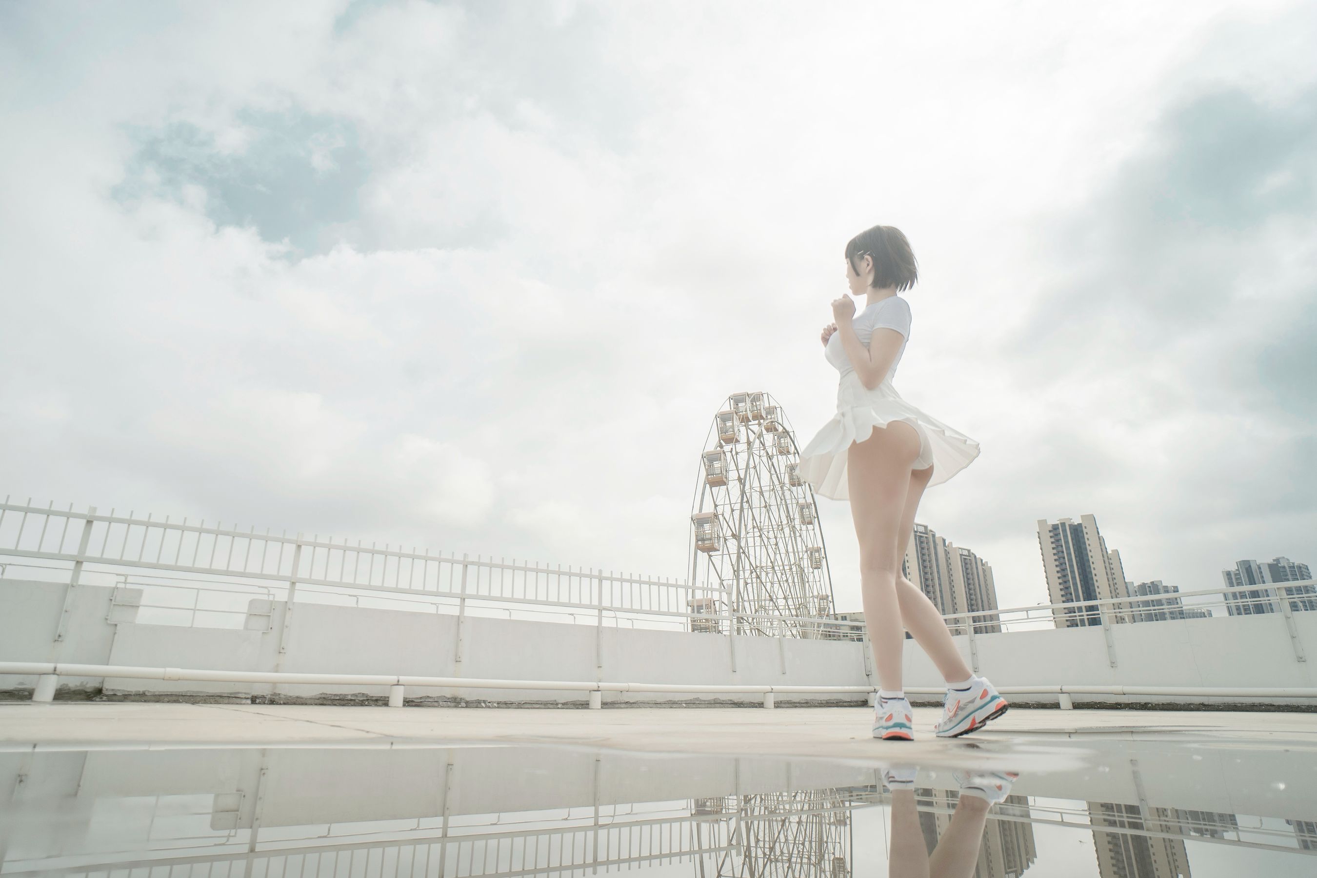 鬼马少女阿薰kaOri – 天台 [82P]