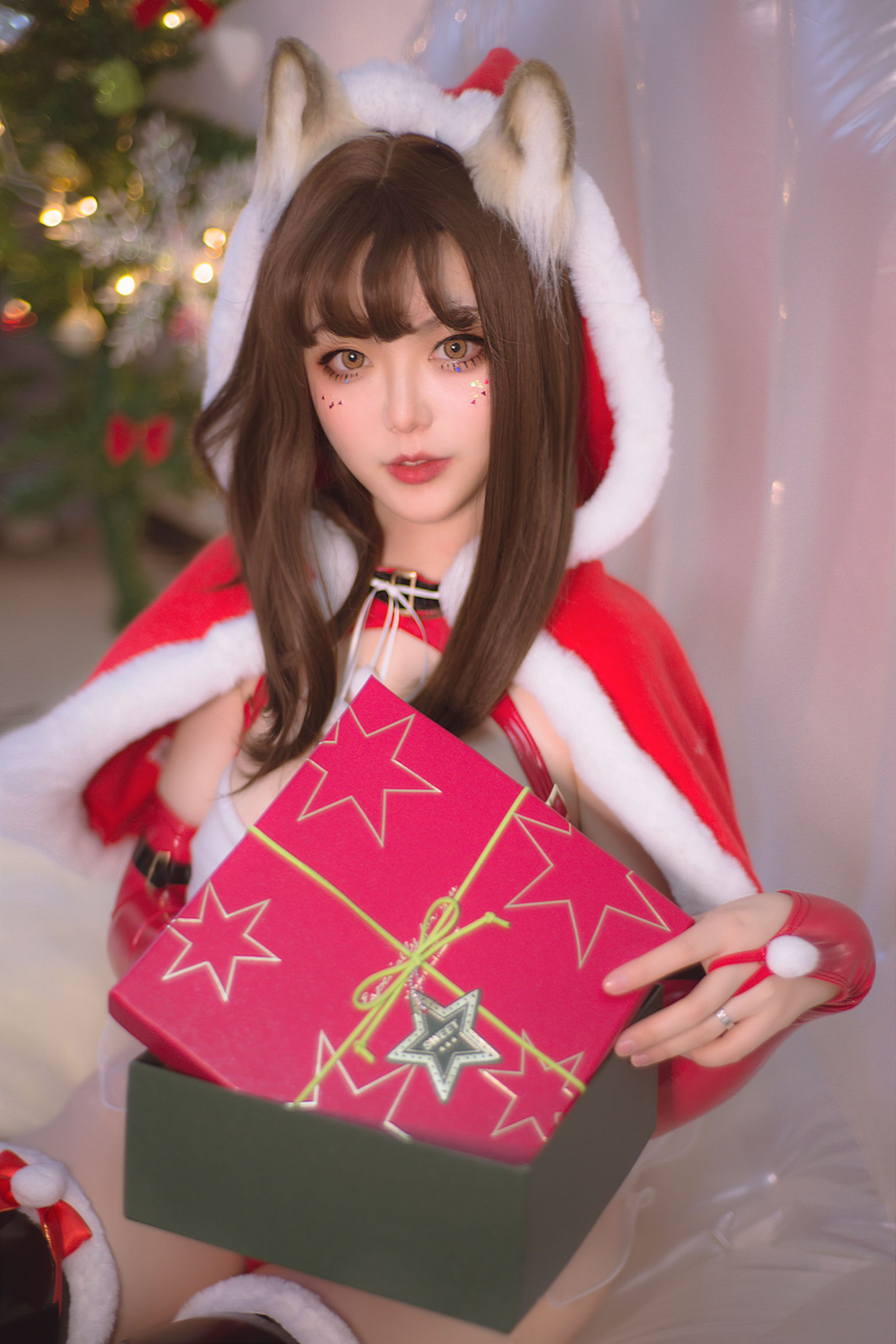 佳奈喵 – 雪夜锦礼 [25P]