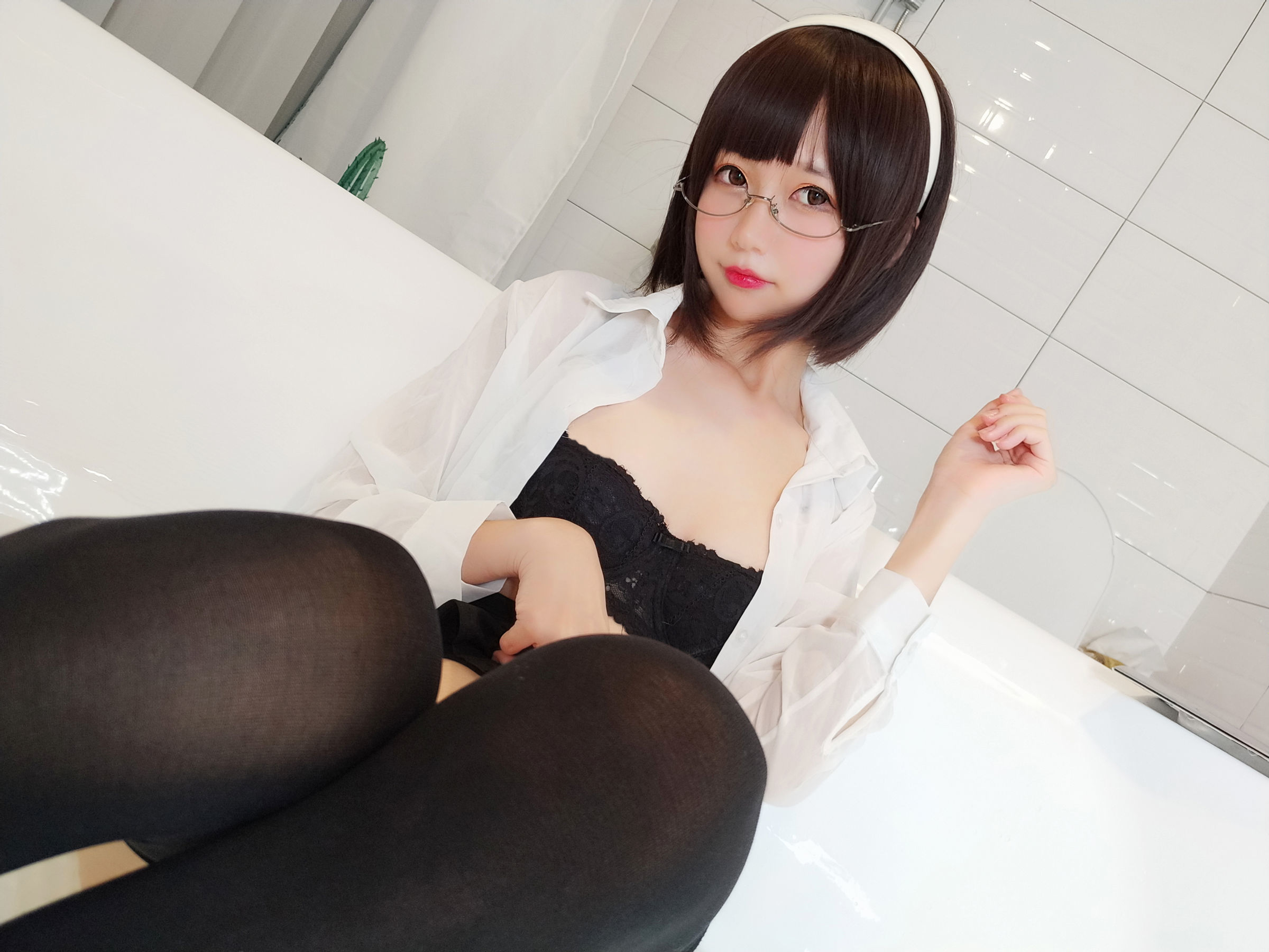 NAGISA魔物喵 自摄系列 No.008 新入社员 [76P]