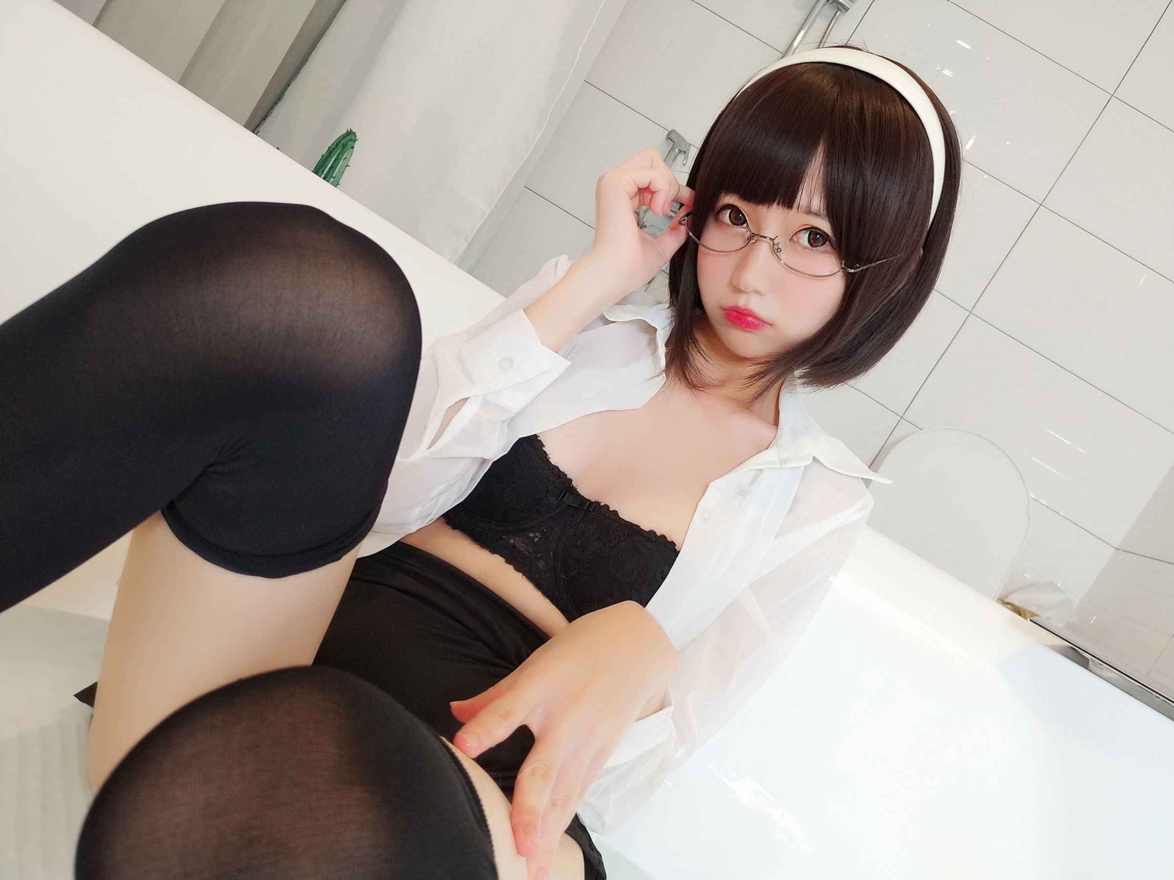 NAGISA魔物喵 自摄系列 No.008 新入社员 [76P]