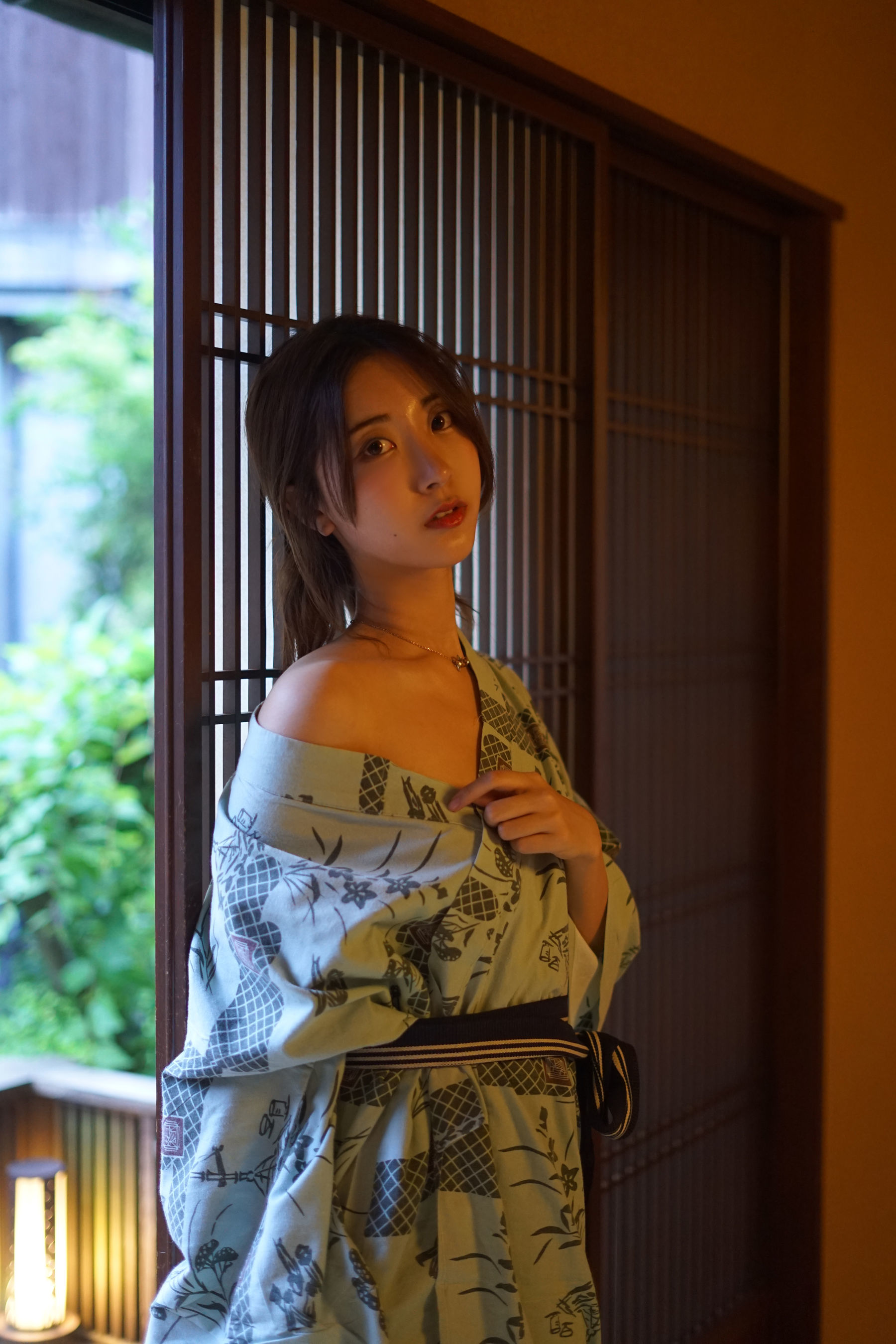 人气Coser黑川 温泉浴衣 [13P]