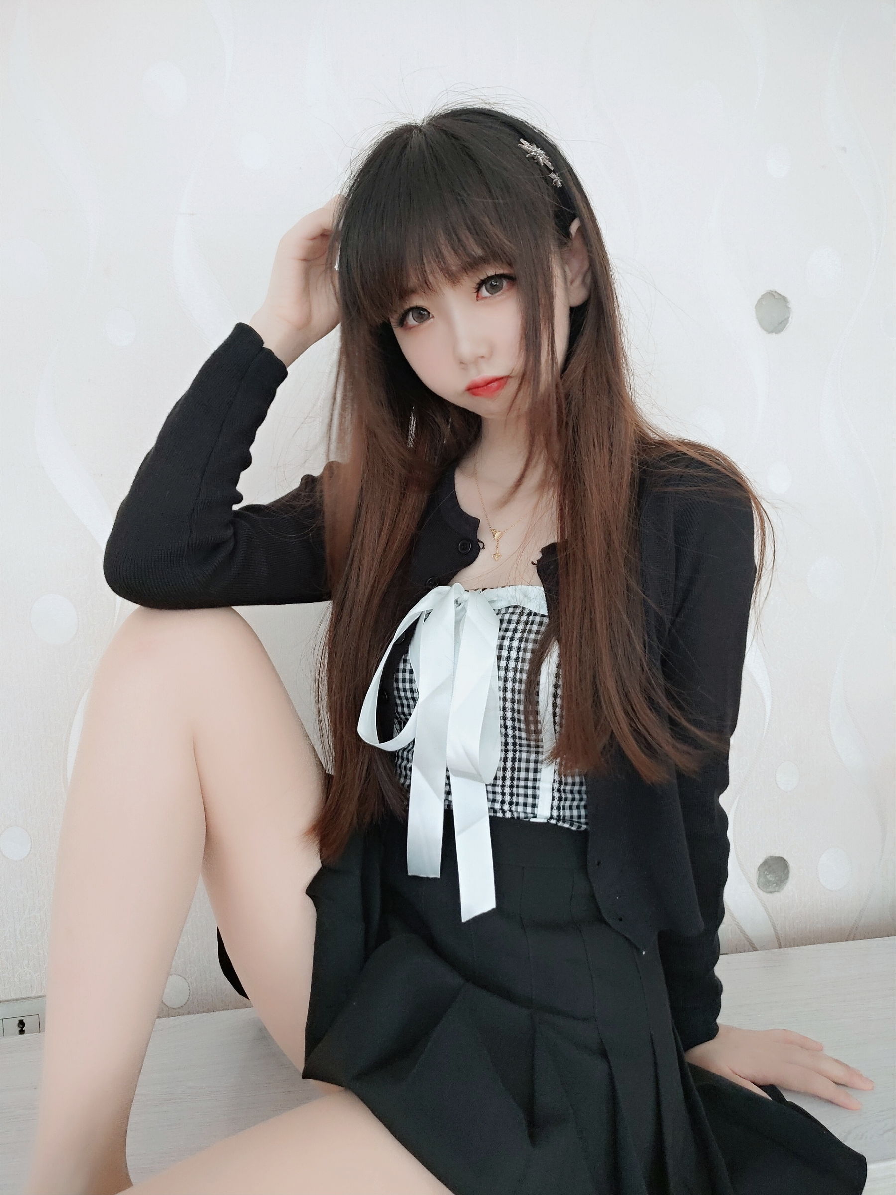 [Cosplay写真] Cos小姐姐雪琪 – 肉丝连衣裙 [34P]