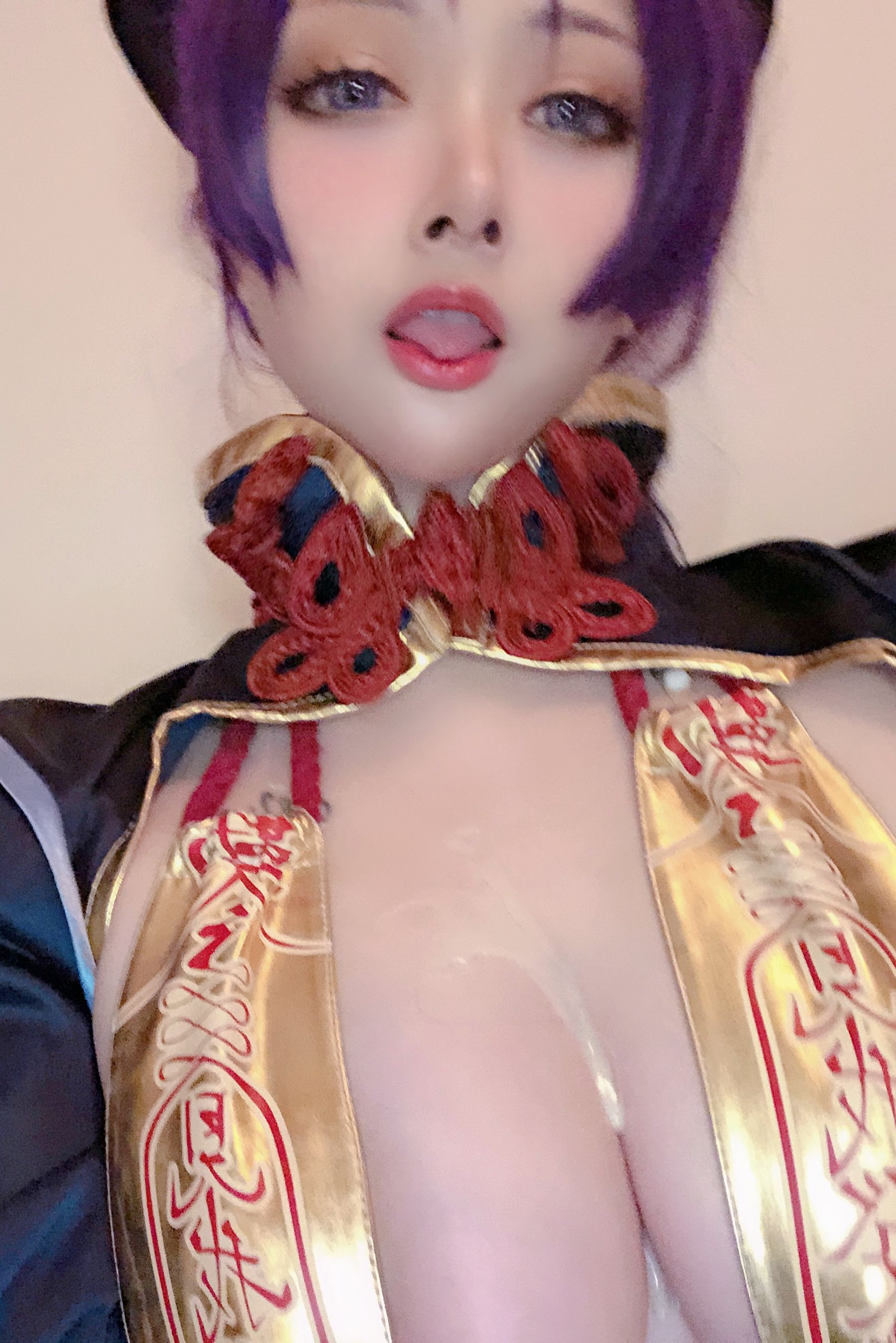 高颜值coser念念_D – 奶光僵尸娘自拍 [21P]