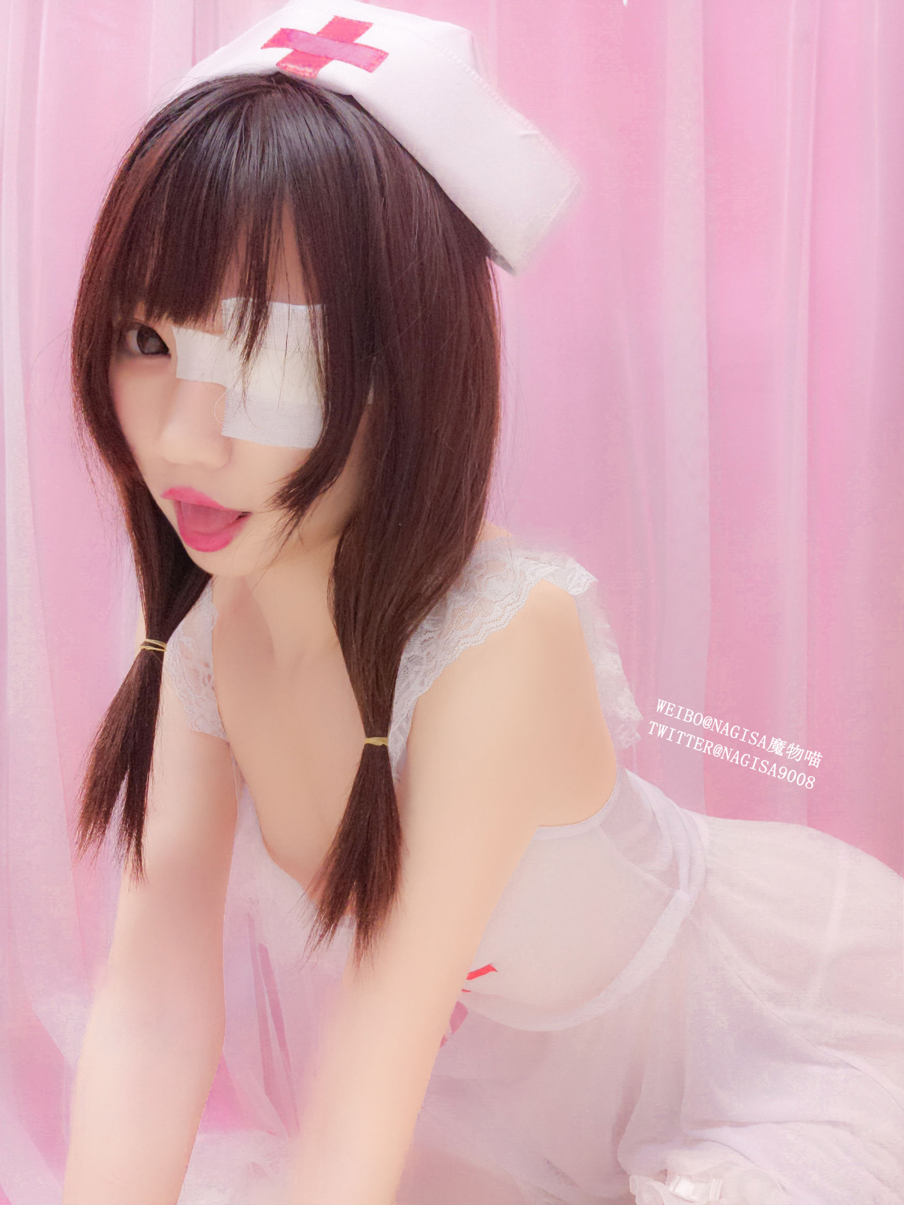 NAGISA魔物喵 – 护士小姐自摄 [12P]