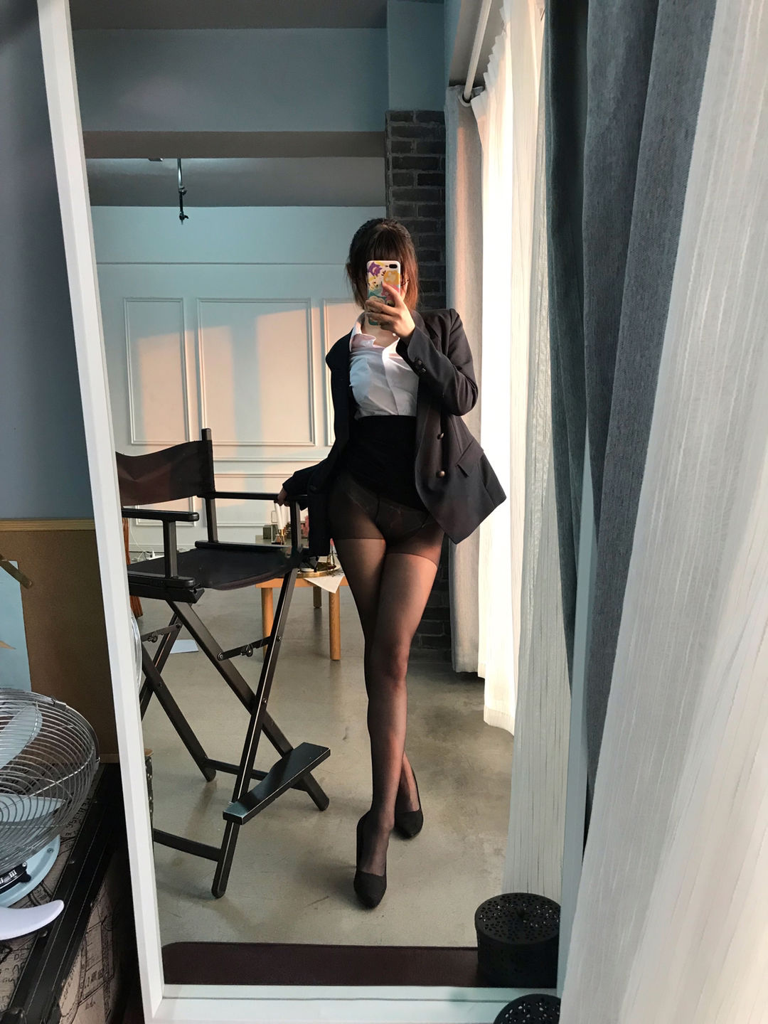 动漫博主田璐璐 – OL本 [33P]