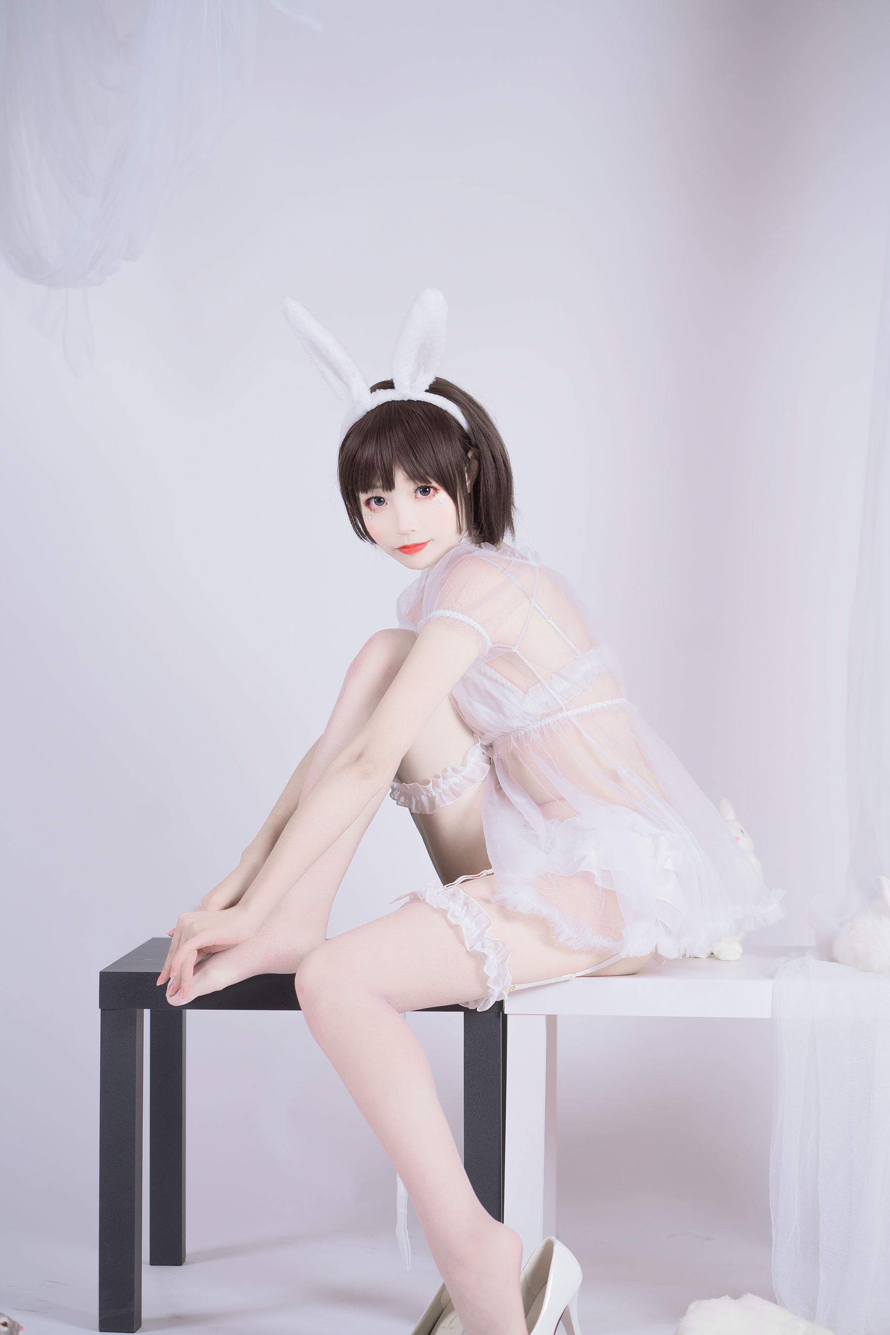 薄墨锦狐&#038;三笑 黑白兔子私房百合 [32P]