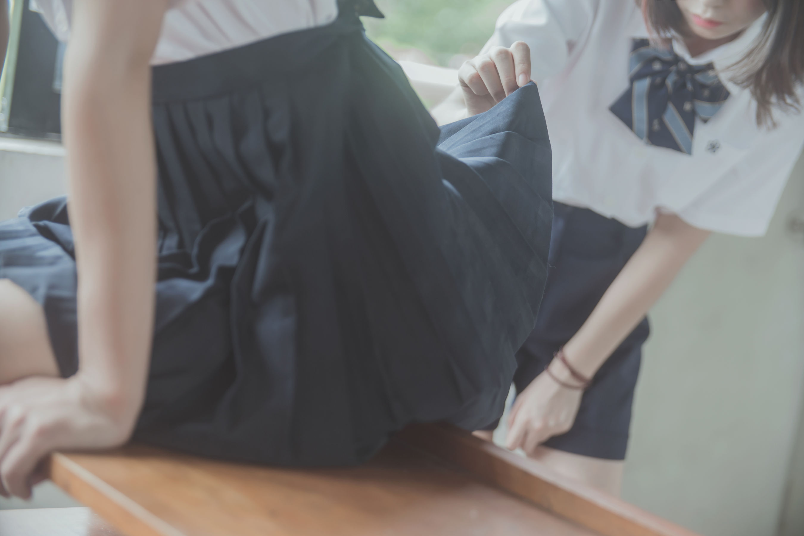 [萝莉COS] 桜桃喵&#038;疯猫ss《JK百合》 [43P]