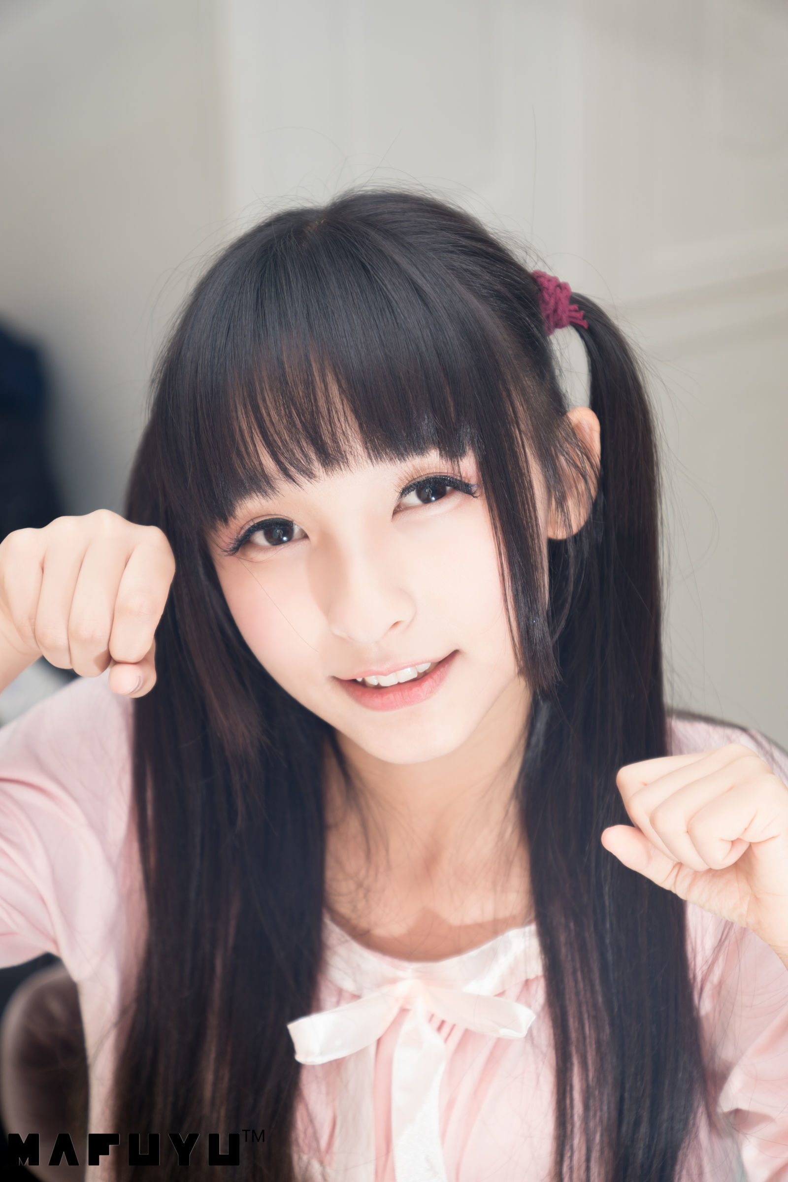 [萝莉COS] 神楽板真冬 粉白条纹系列套图 [103P]