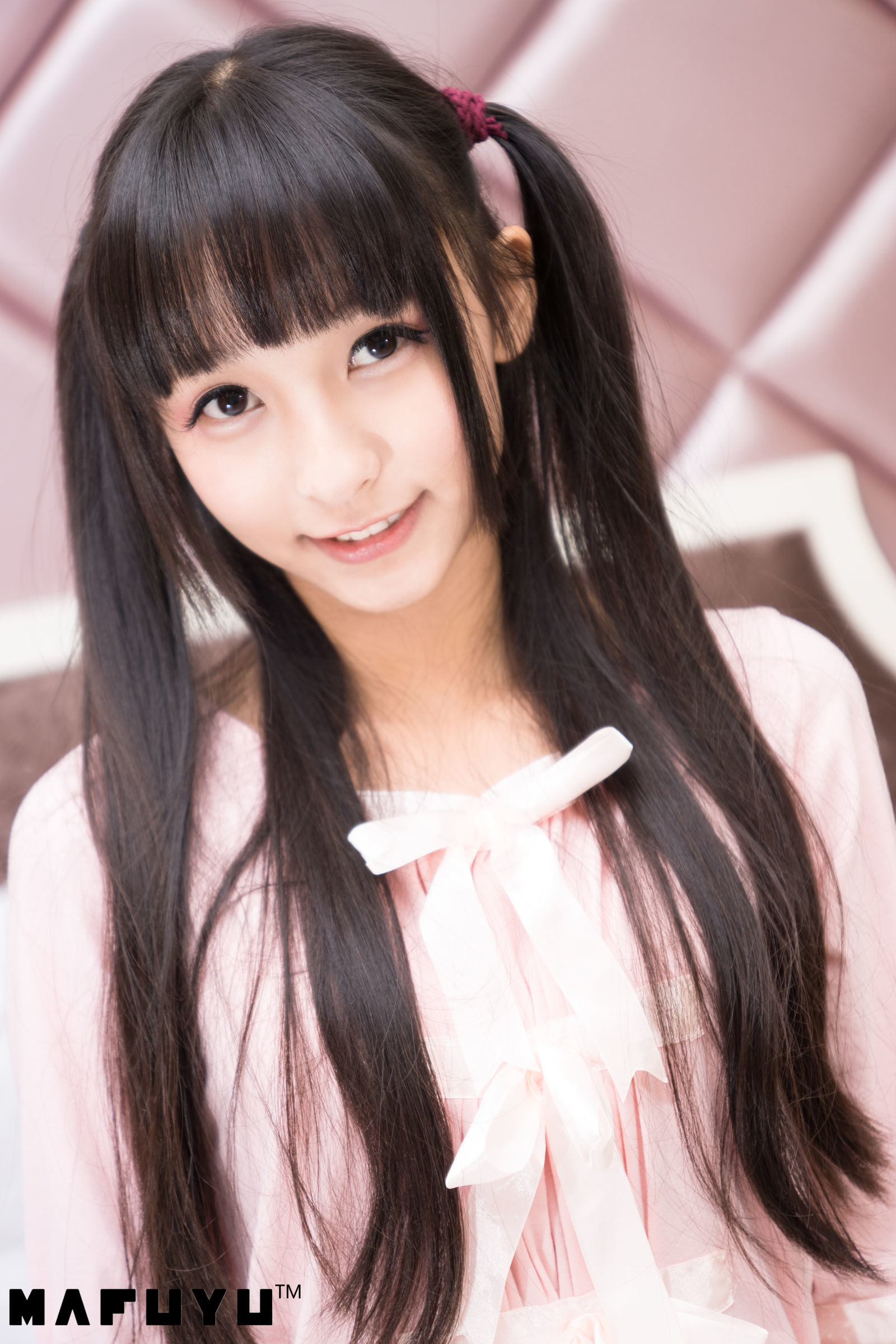 [萝莉COS] 神楽板真冬 粉白条纹系列套图 [103P]