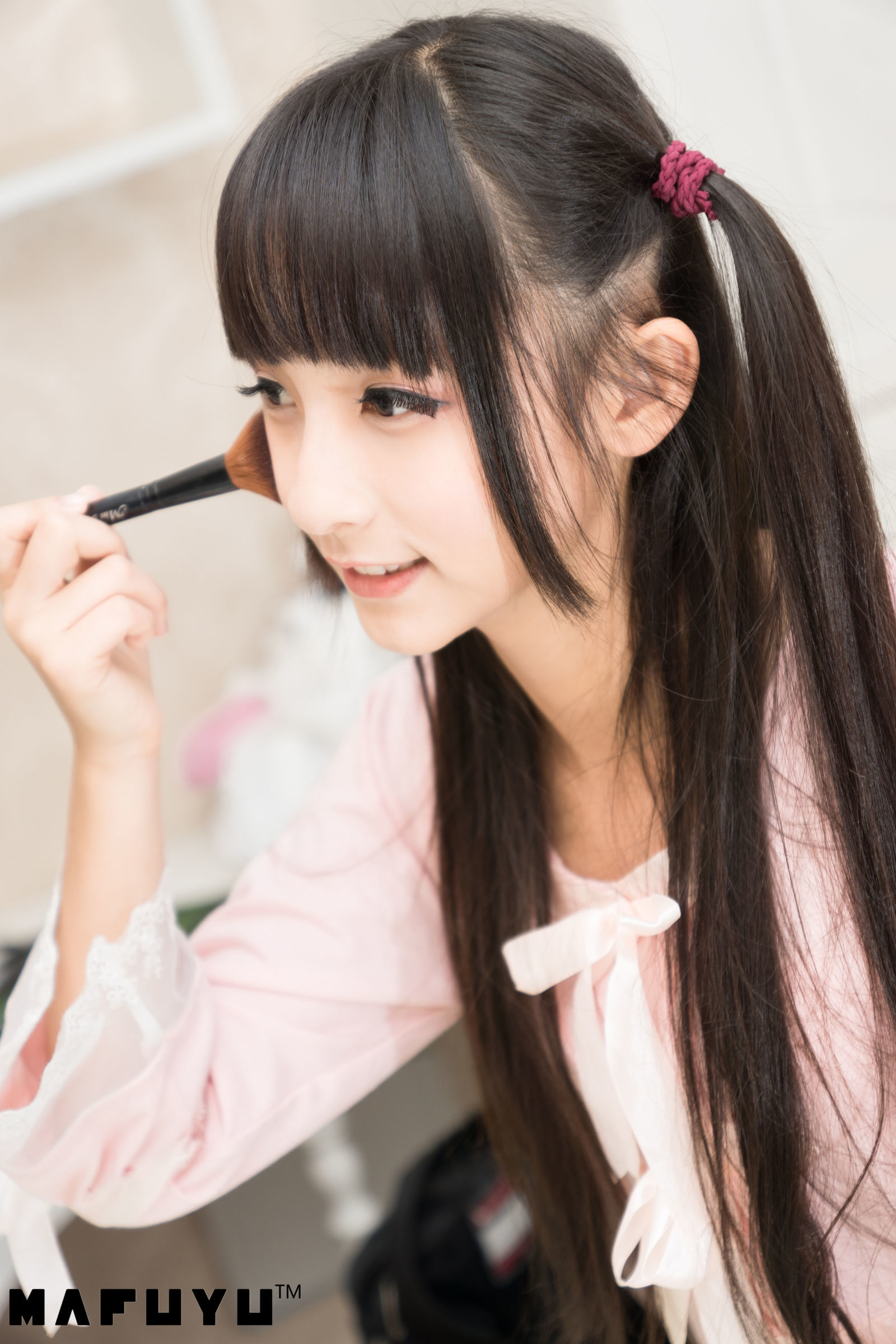 [萝莉COS] 神楽板真冬 粉白条纹系列套图 [103P]