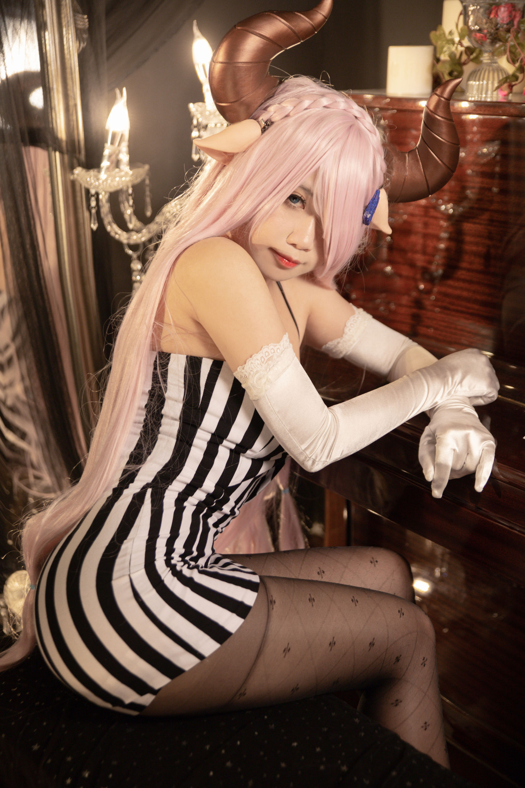 贞子蜜桃 – 娜露梅亚礼服 [35P]