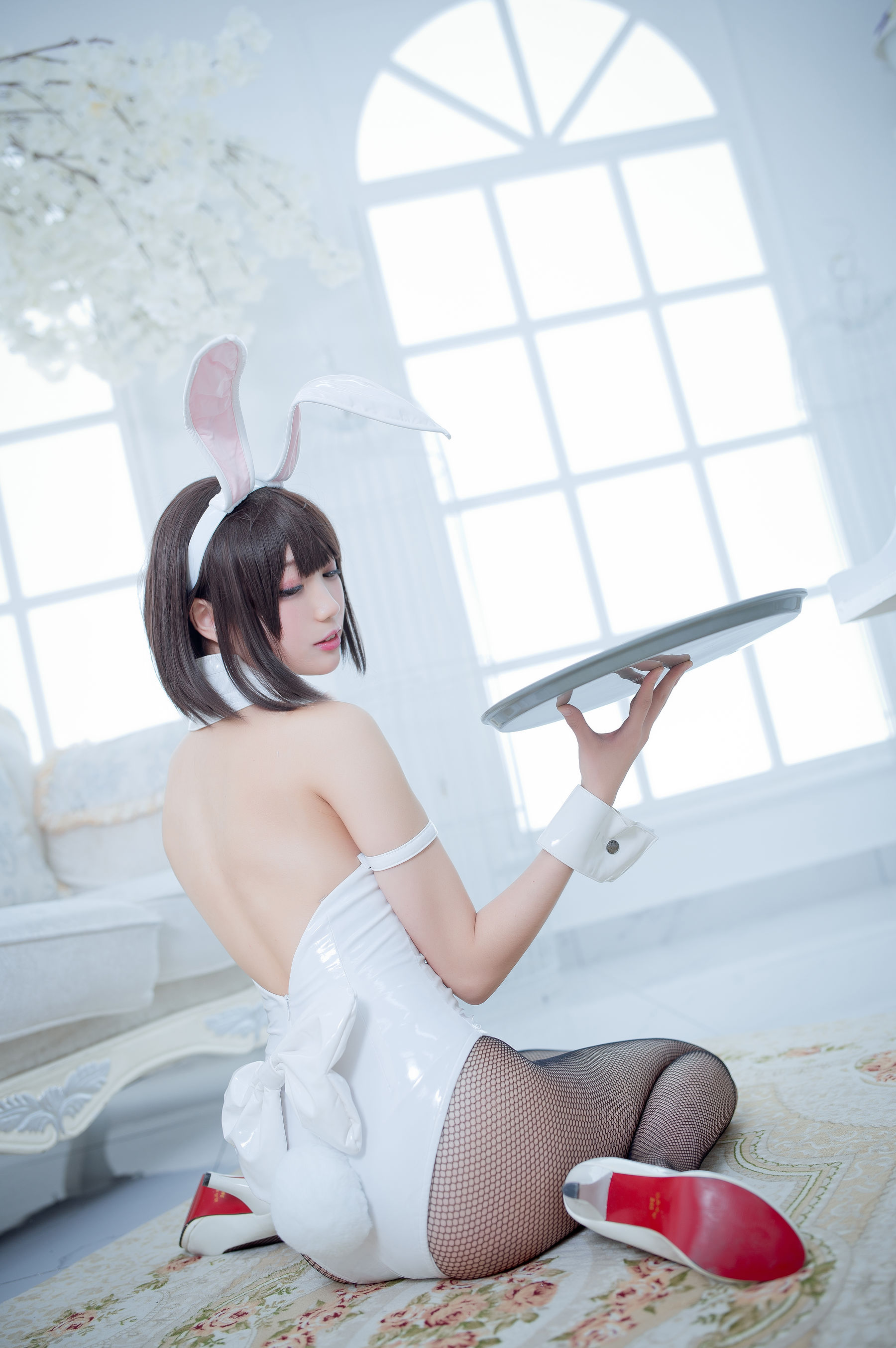 周叽是可爱兔兔 – 加藤惠兔女郎 [32P]