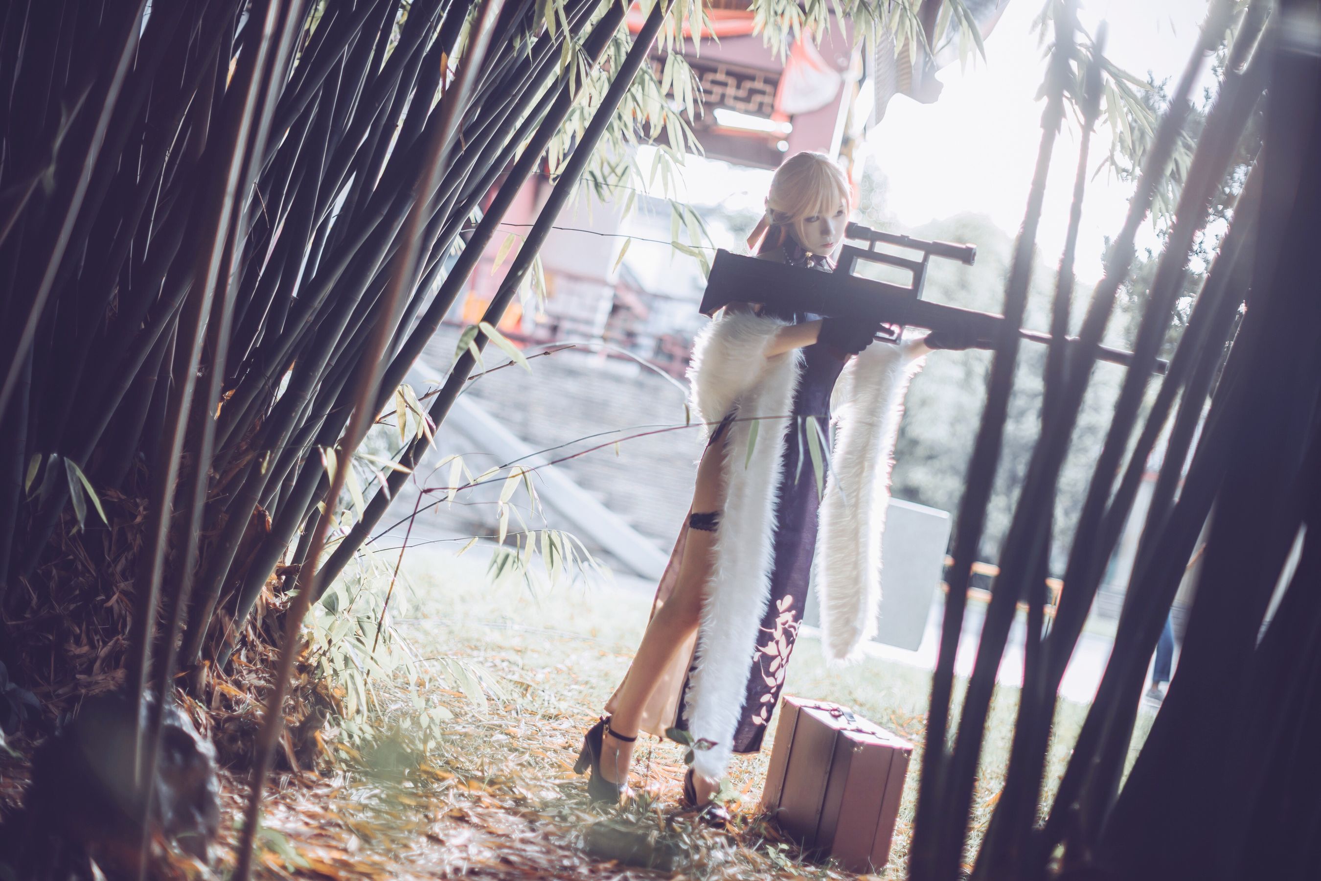 Coser衣衣 – 少女前线 紫雨心 [14P]