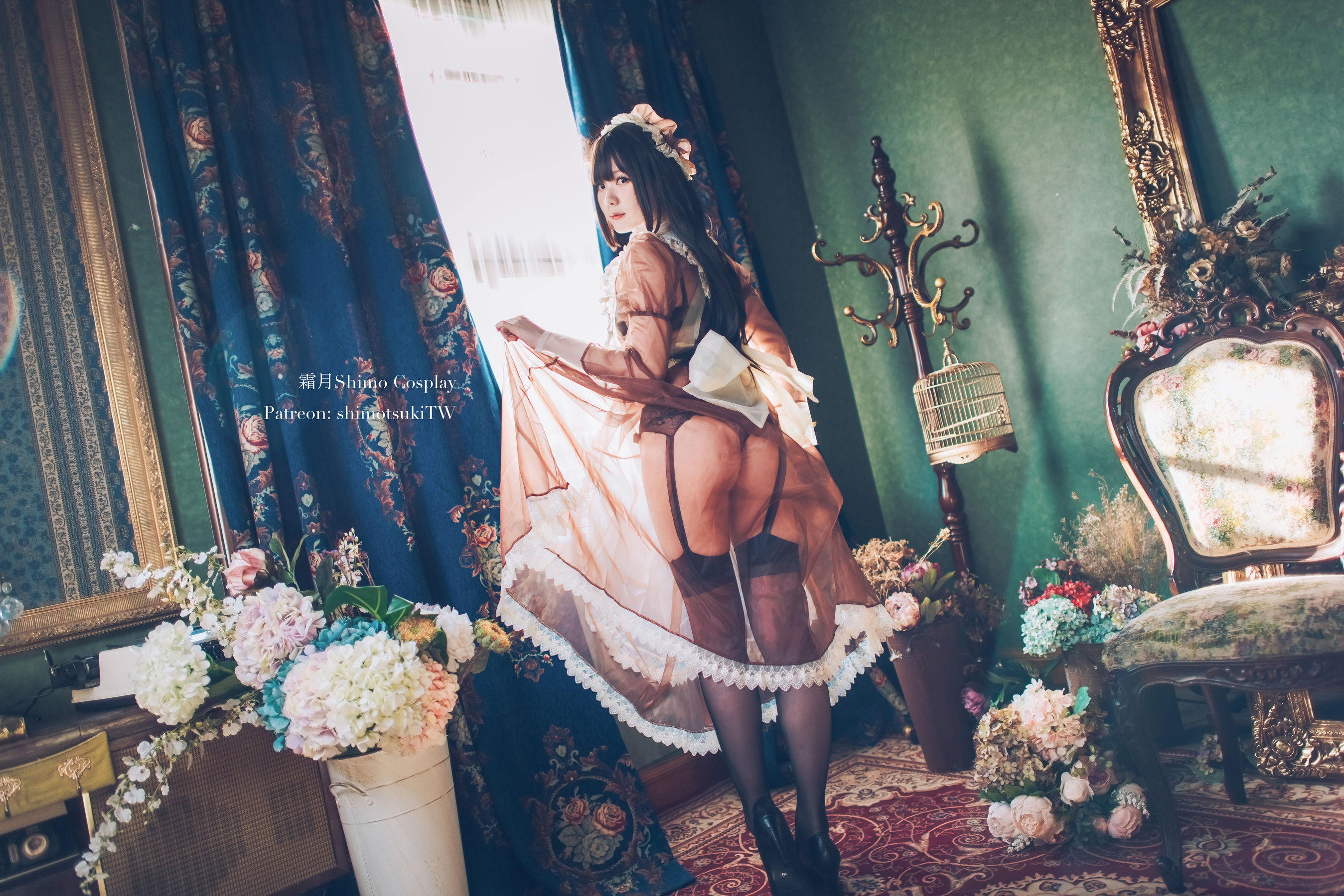 微博妹纸霜月shimo – 女仆 [15P]