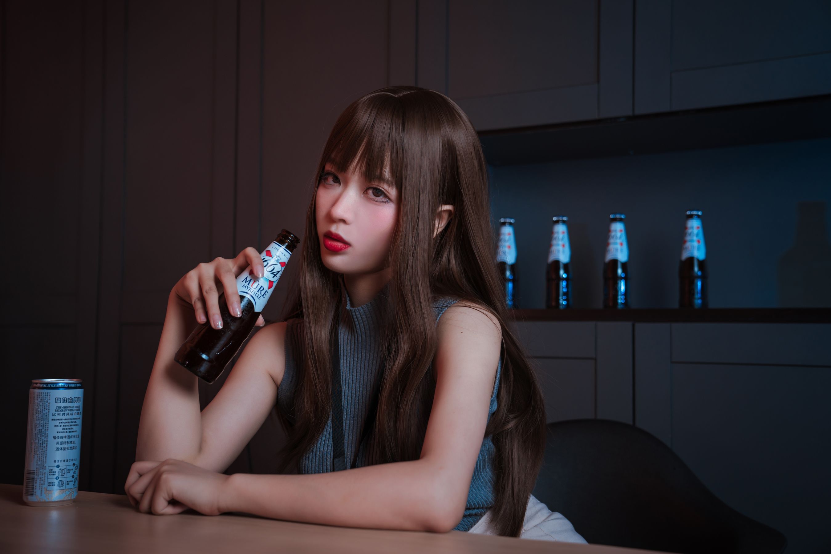 轩萧学姐 – 微醺喝醉了OL [57P]