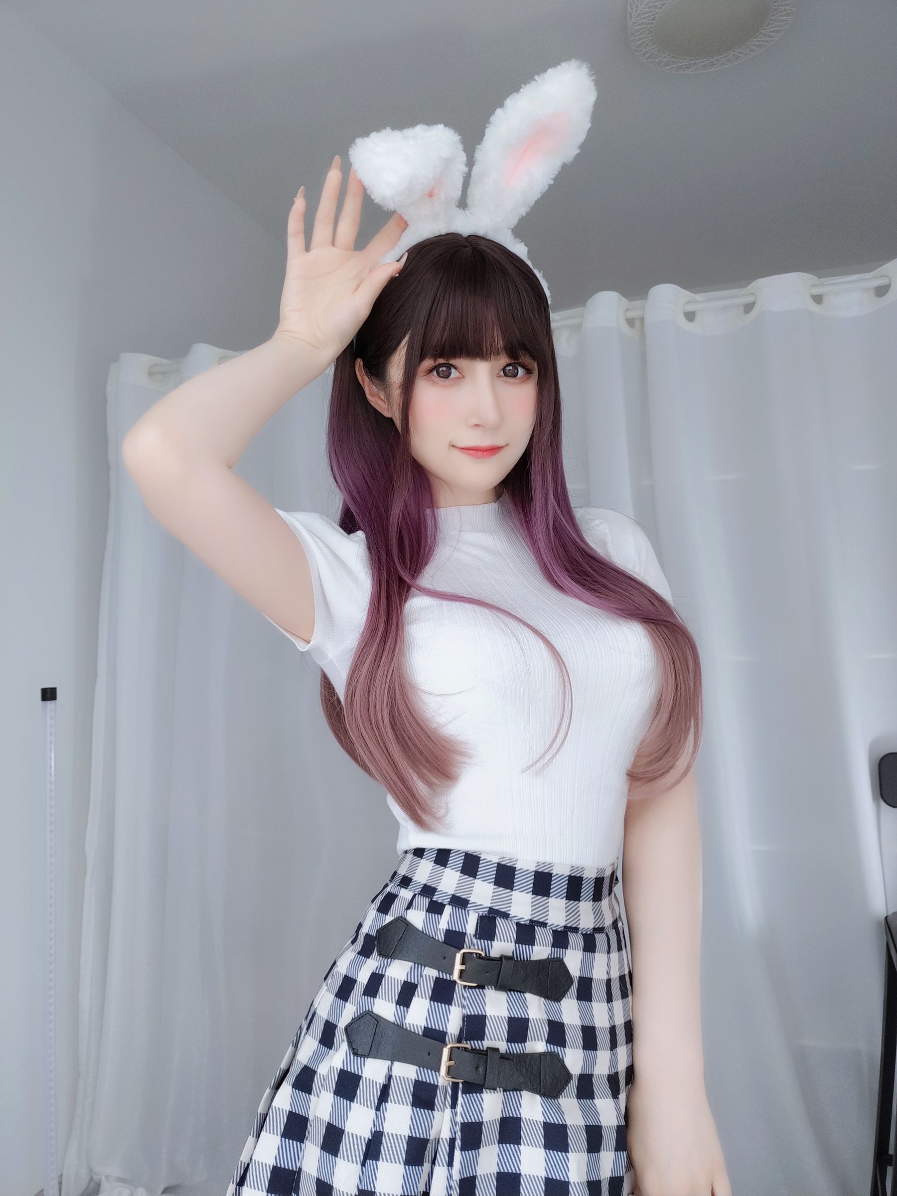 Coser小姐姐白银 – 白丝兔女郎 [168P]