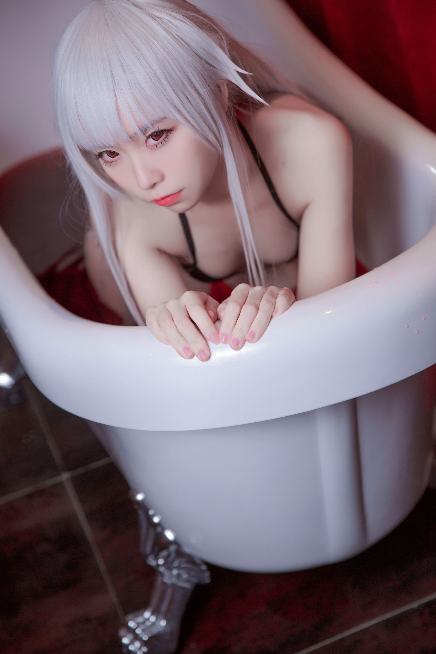 动漫博主G44不会受伤 – 雾枝披风 [14P]