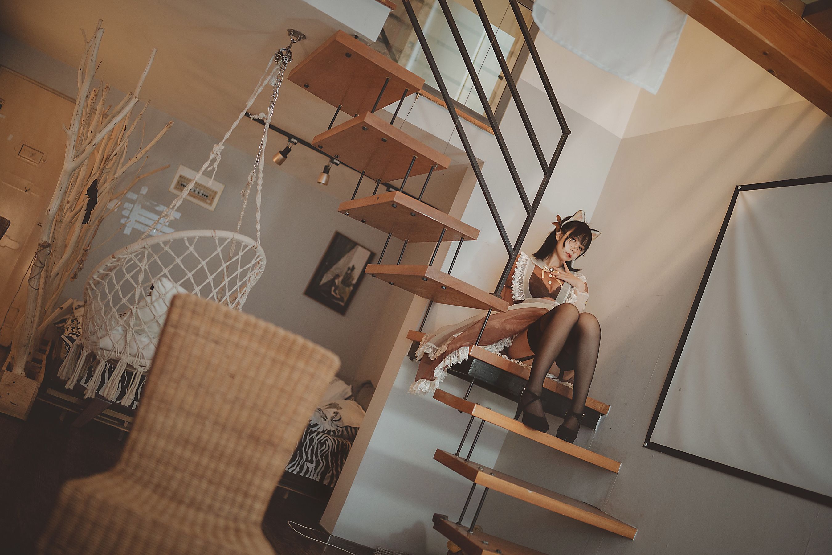 COSER美女逐月su 透明女仆 [46P]