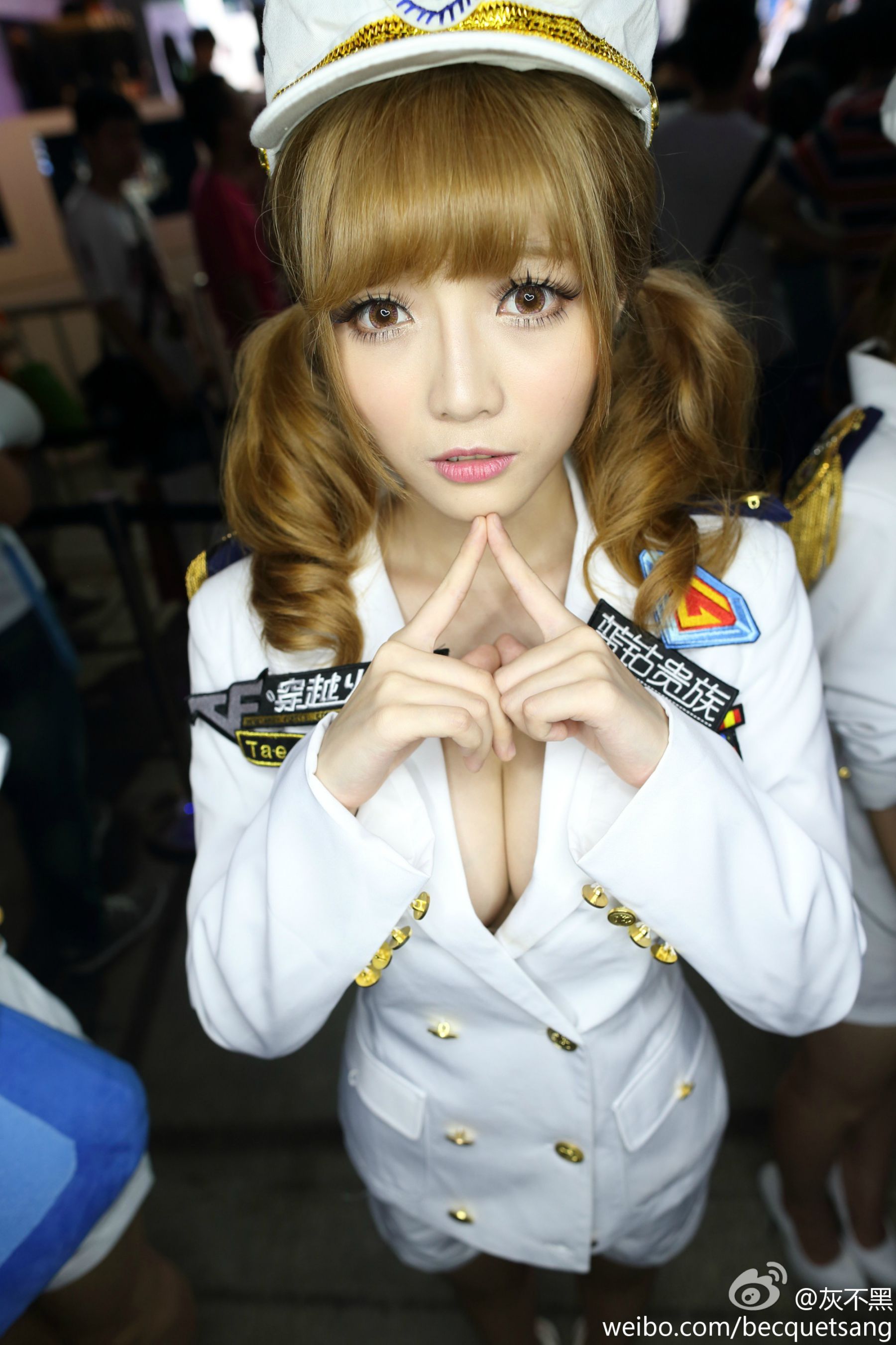 孙亦文Misa – 海军装ShowGirl图片合辑 [27P]