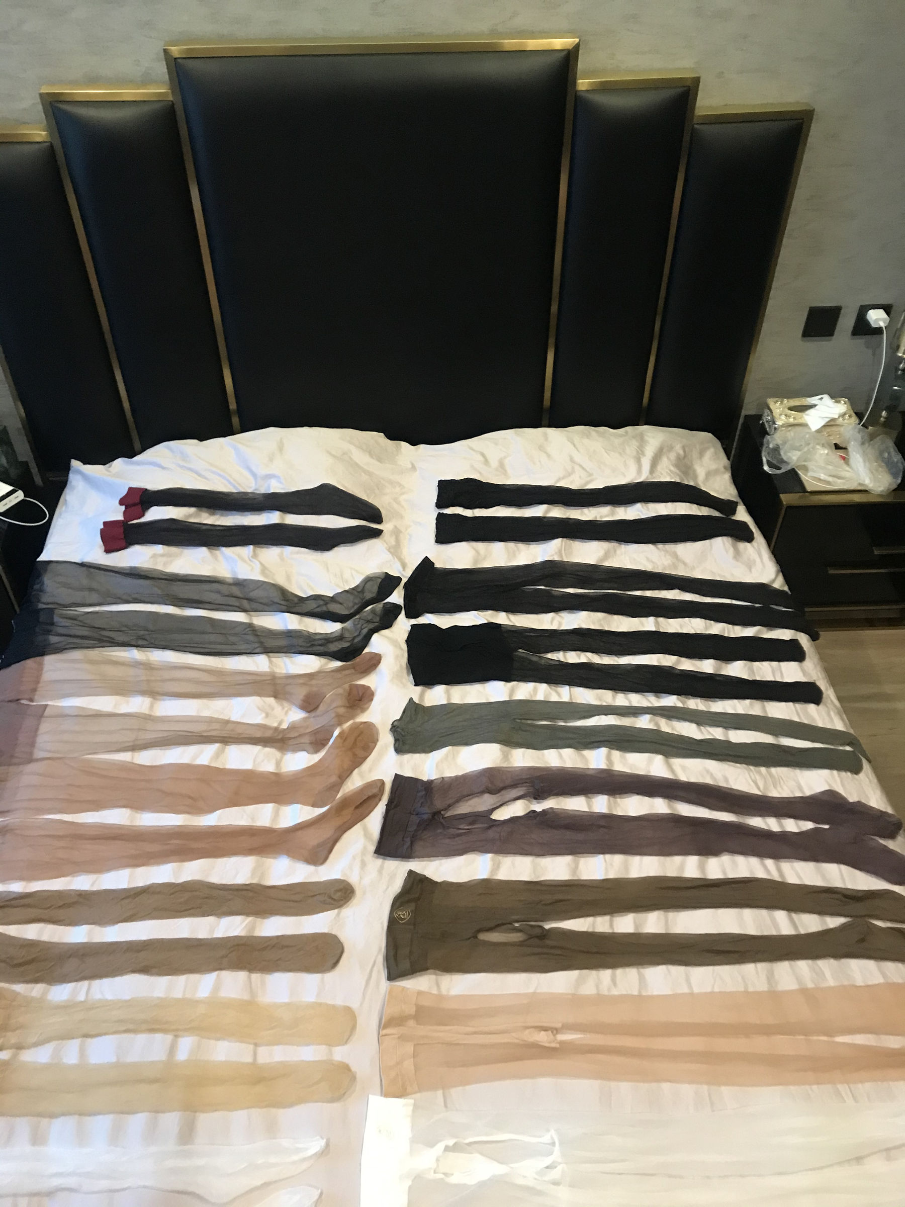 丝足博主麋鹿_Monroe 2020.04.23 丝袜展示 [56P]