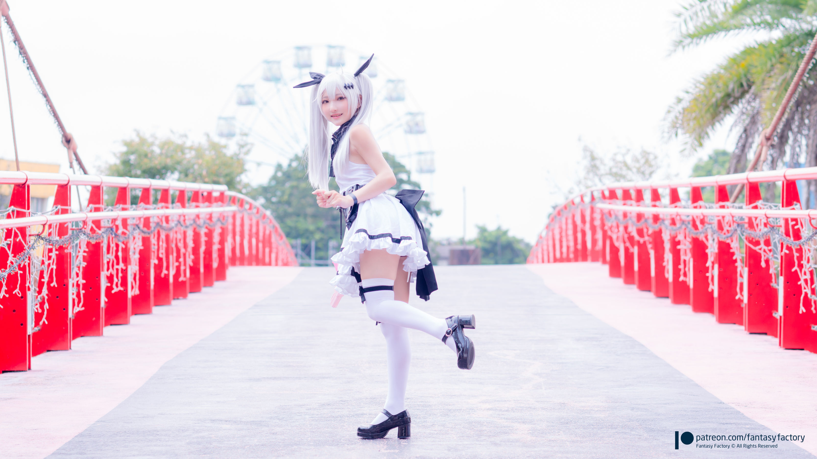 [Cosplay写真] 小丁 《Fantasy Factory》 – 2019.11 黑白 薄纱 网袜 [74P]