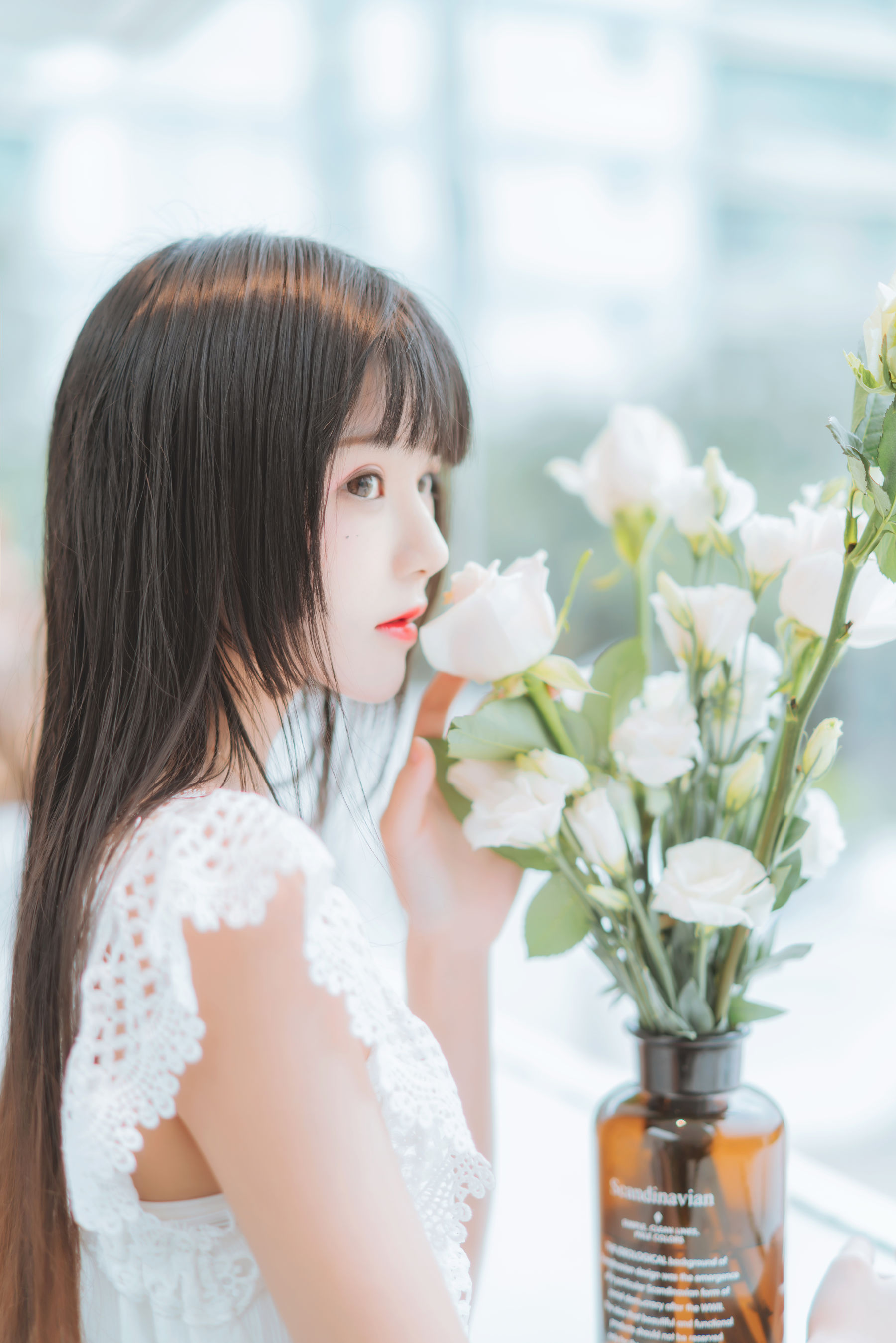 桜桃喵 – 清新之白花花 [11P]