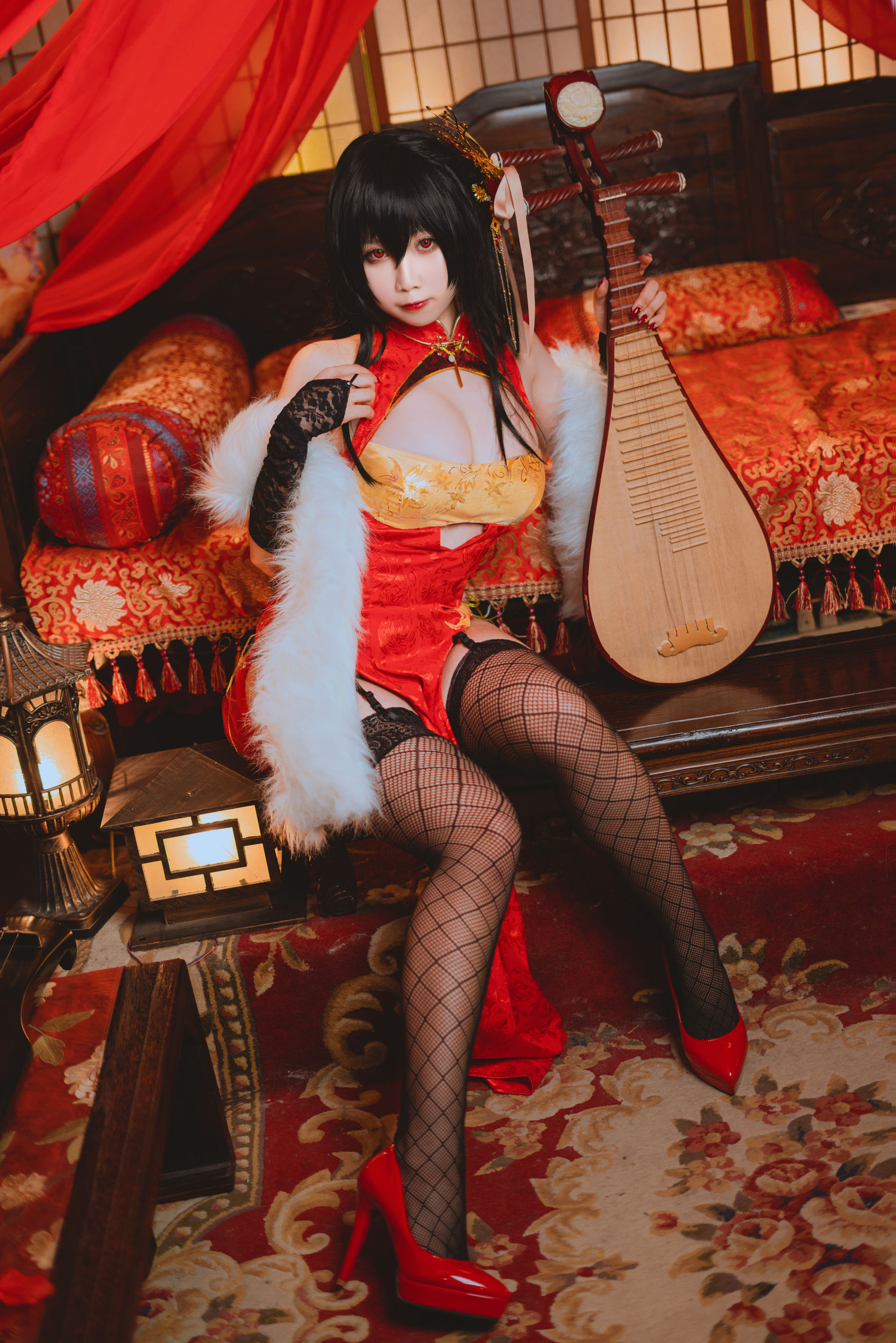 贞子蜜桃 – 大凤旗袍 [10P]