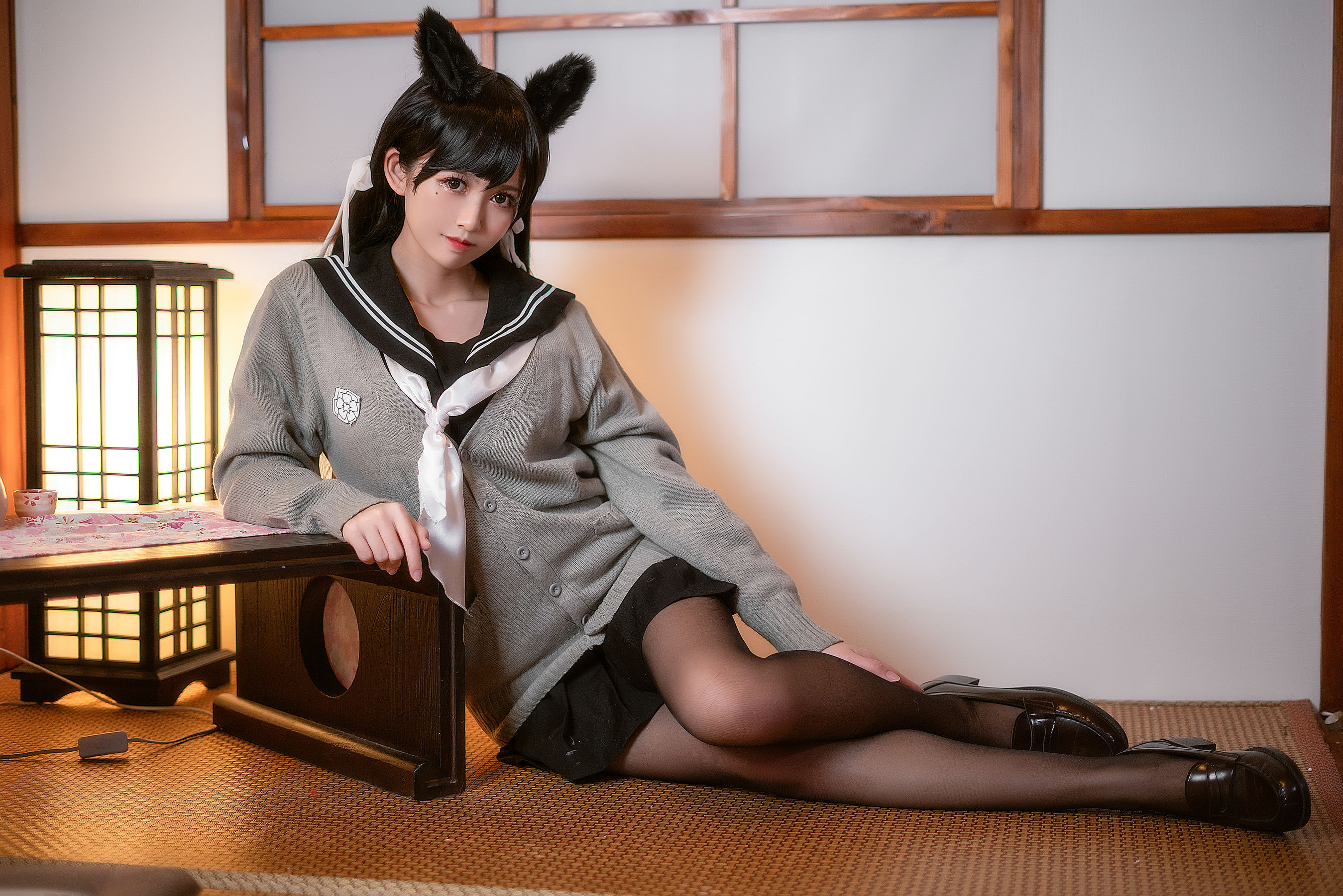 [萝莉COS] 鳗鱼霏儿 – 碧蓝航线 校服 [14P]