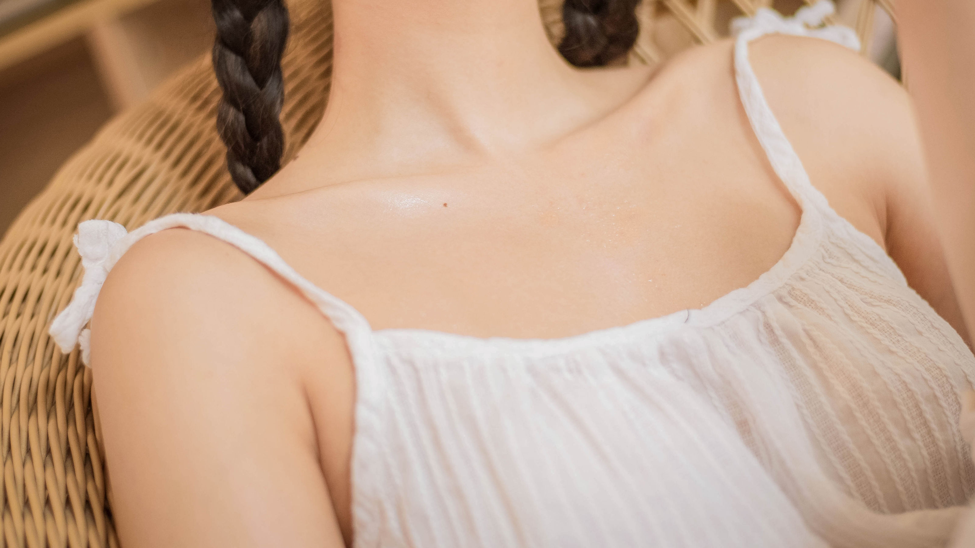 周叽是可爱兔兔 – 盛夏 [19P]