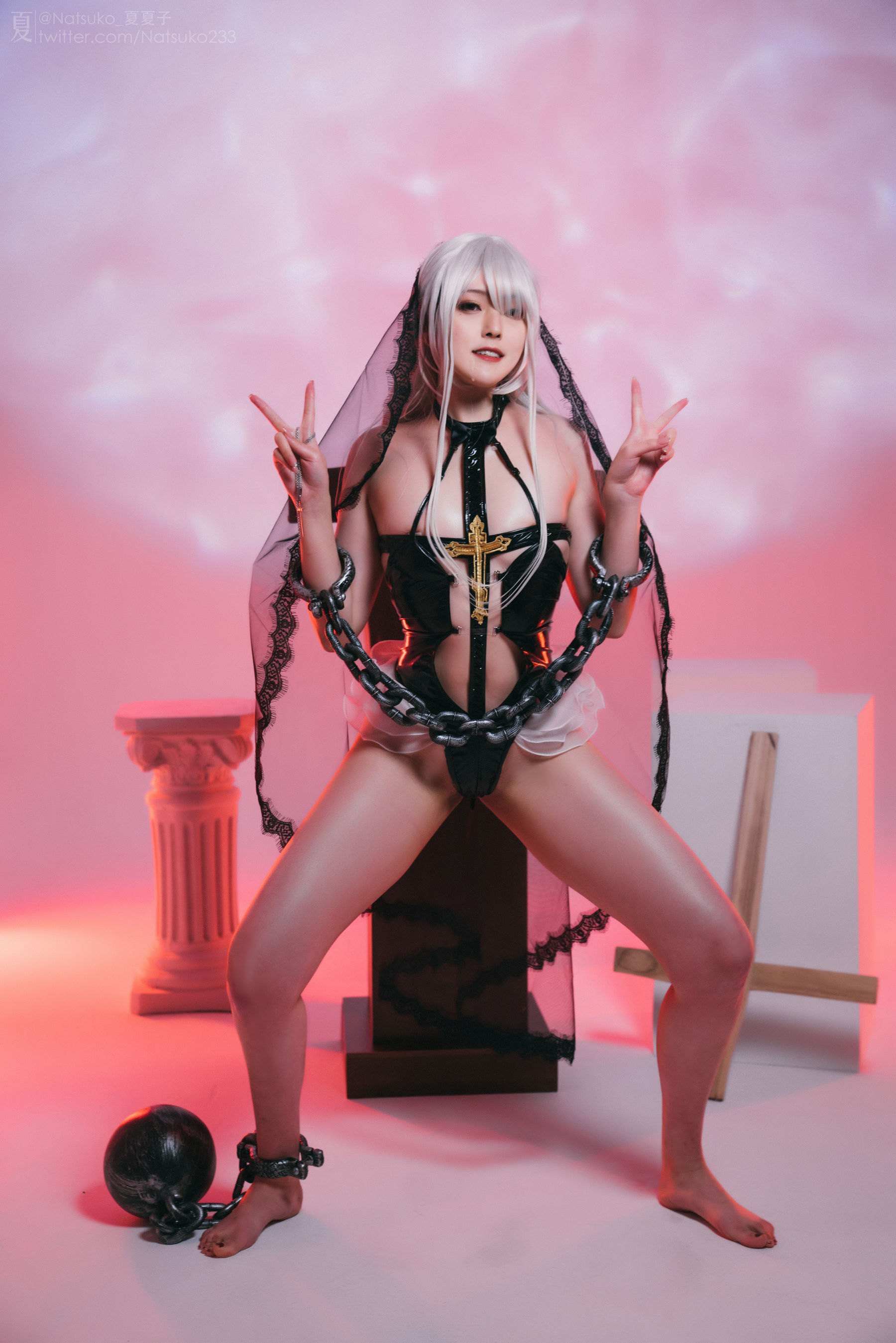 Natsuko夏夏子 – 反差修女 [40P]