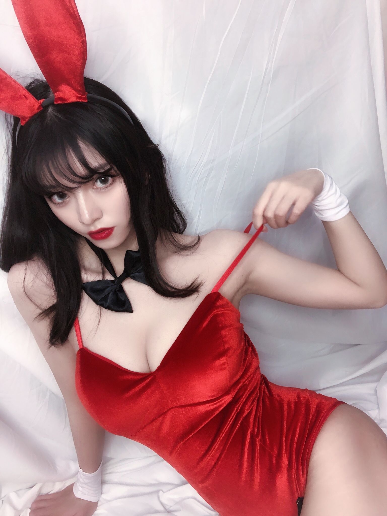 銘銘Kizami 红丝绒兔女郎 [64P]