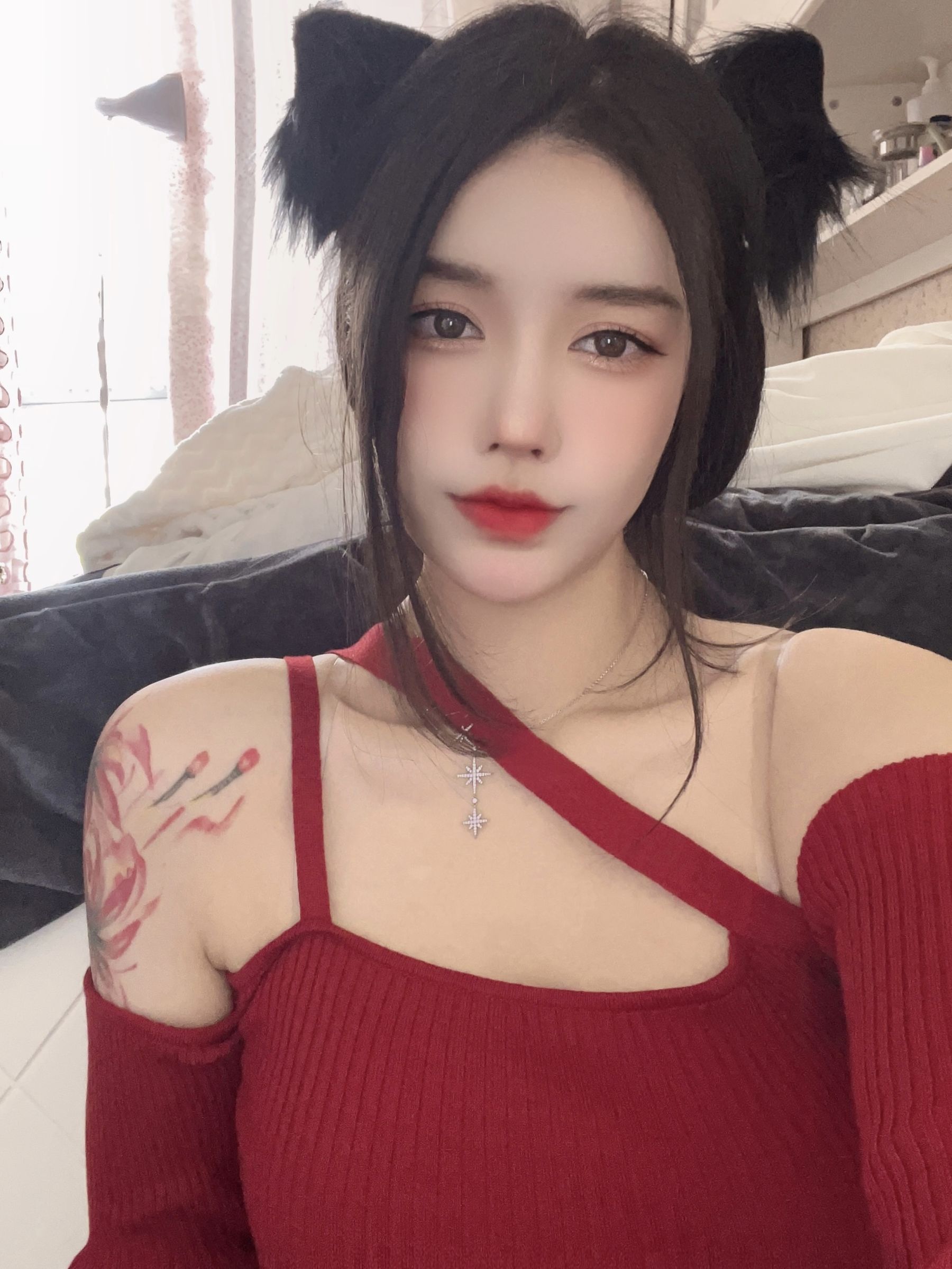 微博妹子 汐 – 圣诞特辑 [51P]