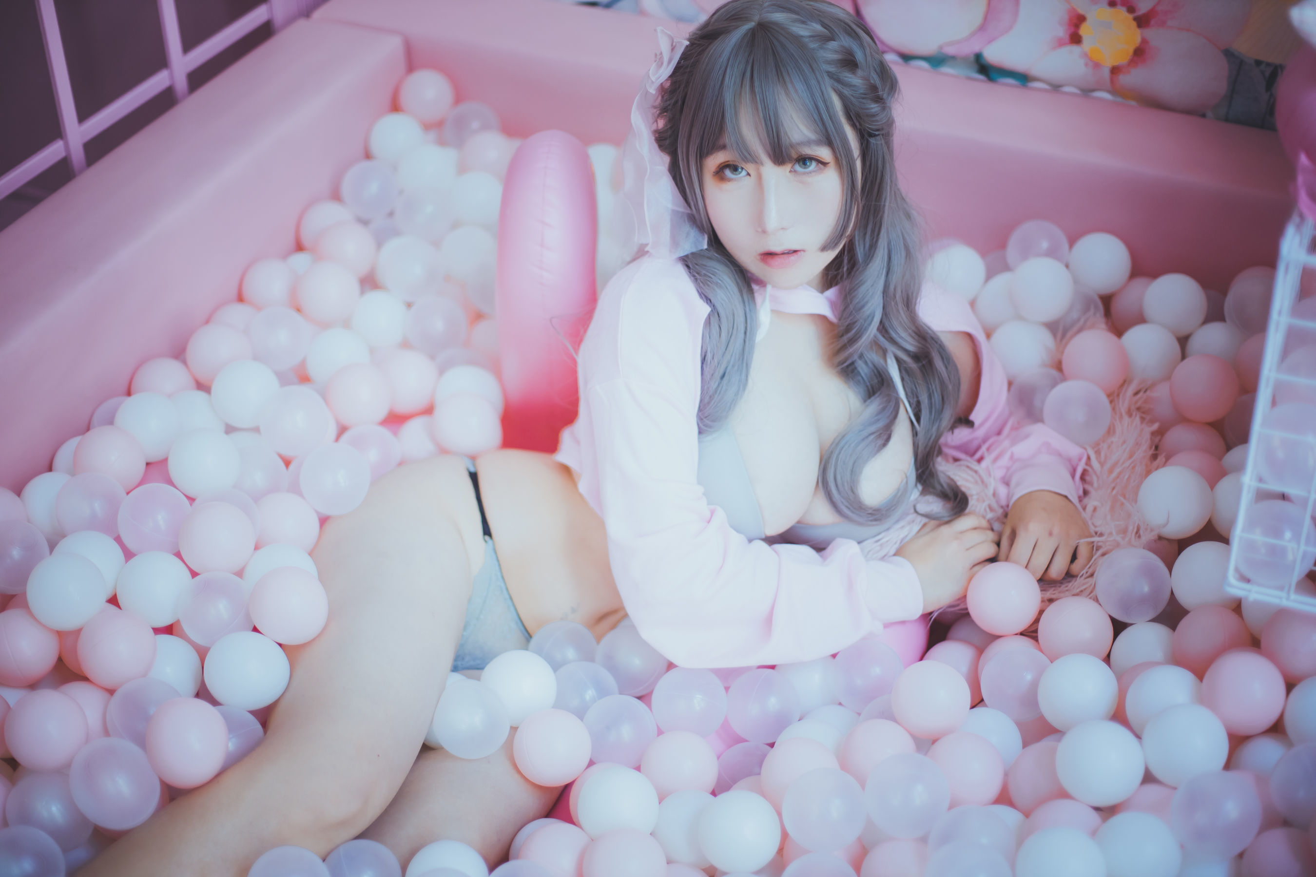 动漫博主从从从从鸾 海洋球 [52P]