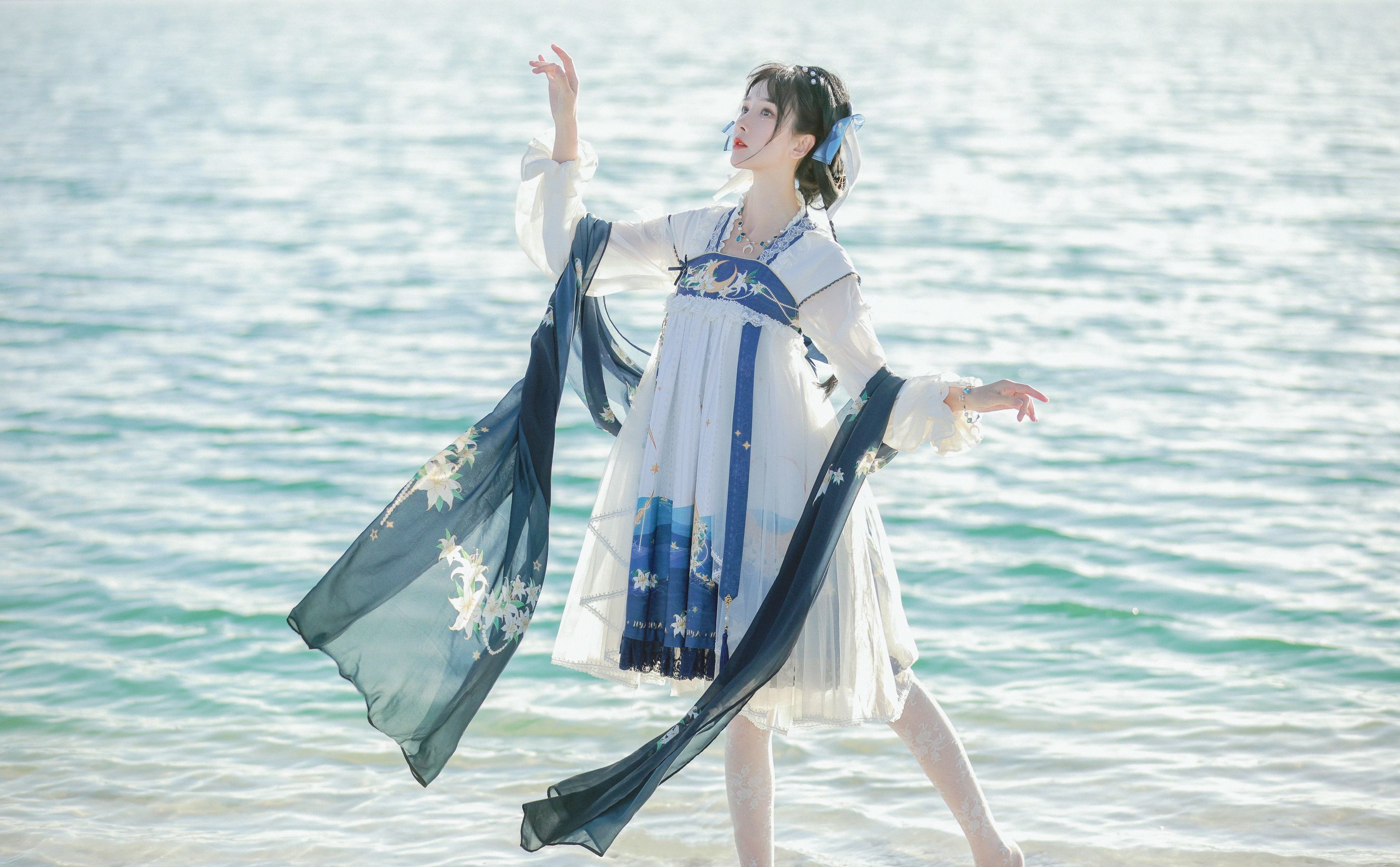 微博博主仓大佬 – 海上生明月 [11P]