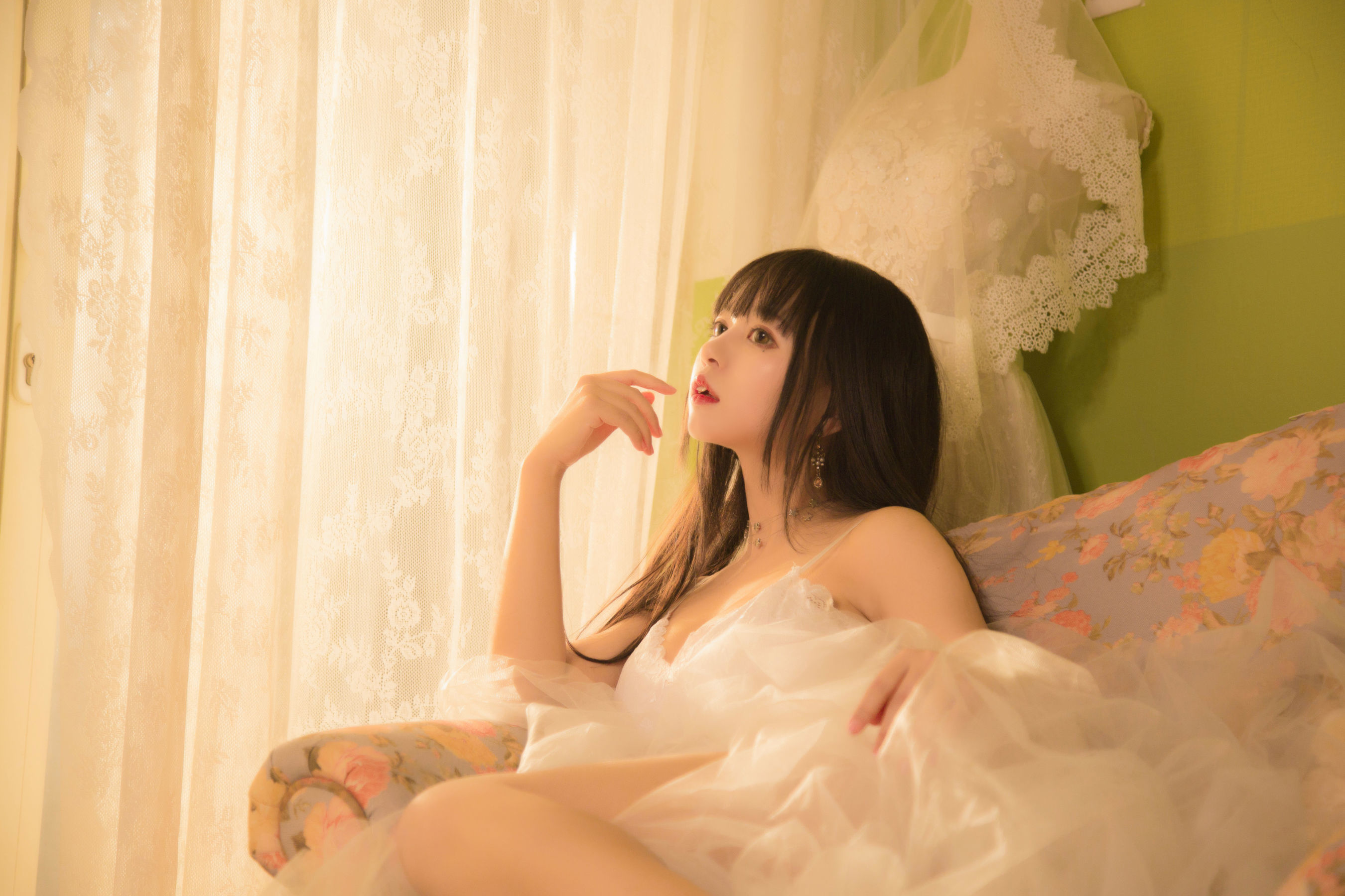 大眼萌妹黑猫猫OvO 少女写真 [26P]