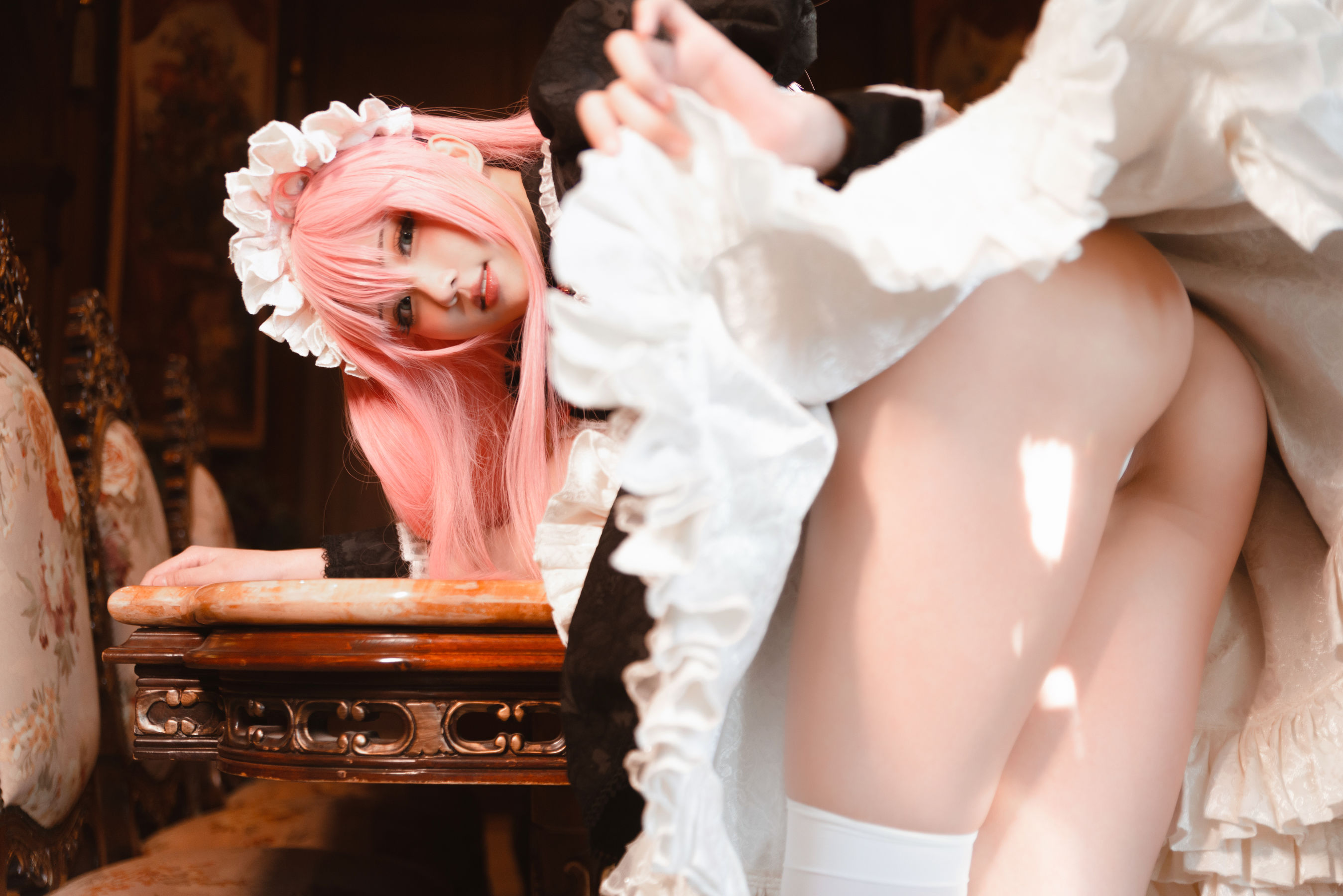 瓦斯塔亚小龙虾 – 女仆 [15P]