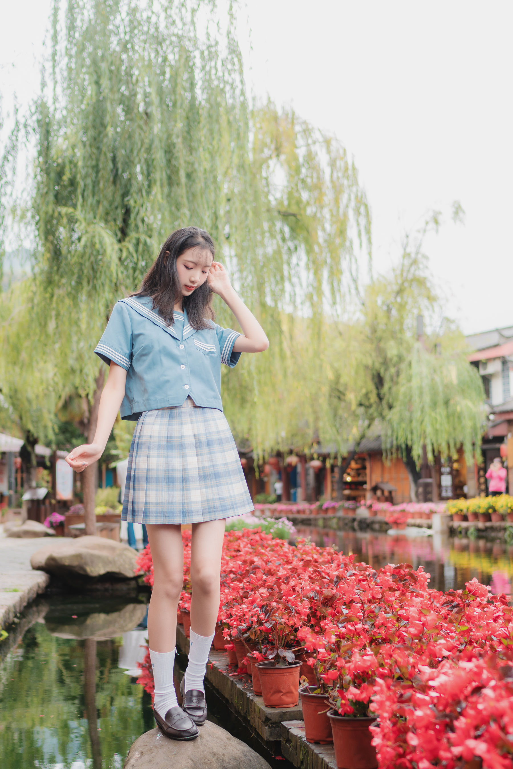 清纯妹子西瓜 丽江写真JK户外 [44P]