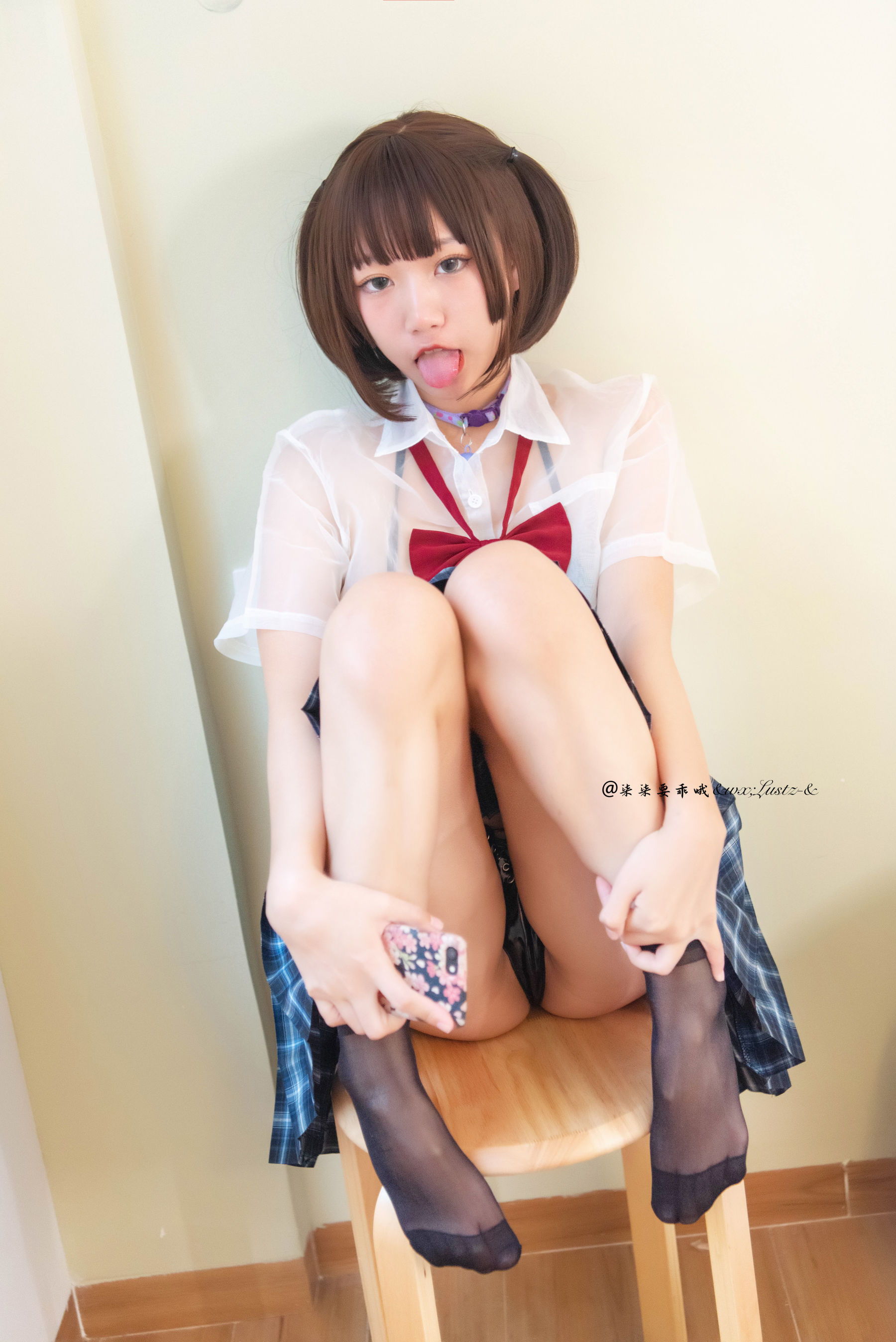 动漫博主柒柒要乖哦 – 晚间约会 [40P]