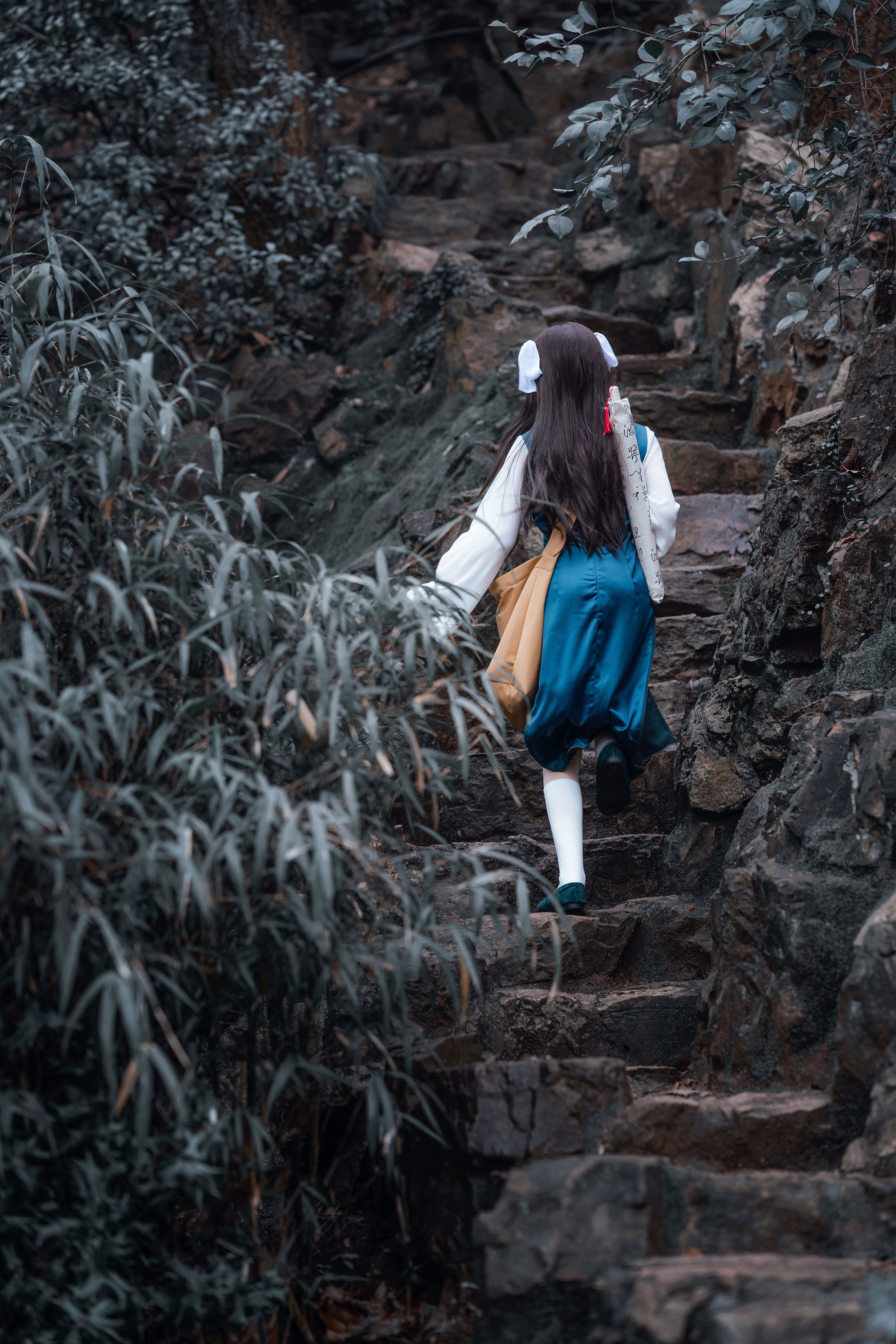 动漫博主王胖胖u – 小道友旗袍 [9P]