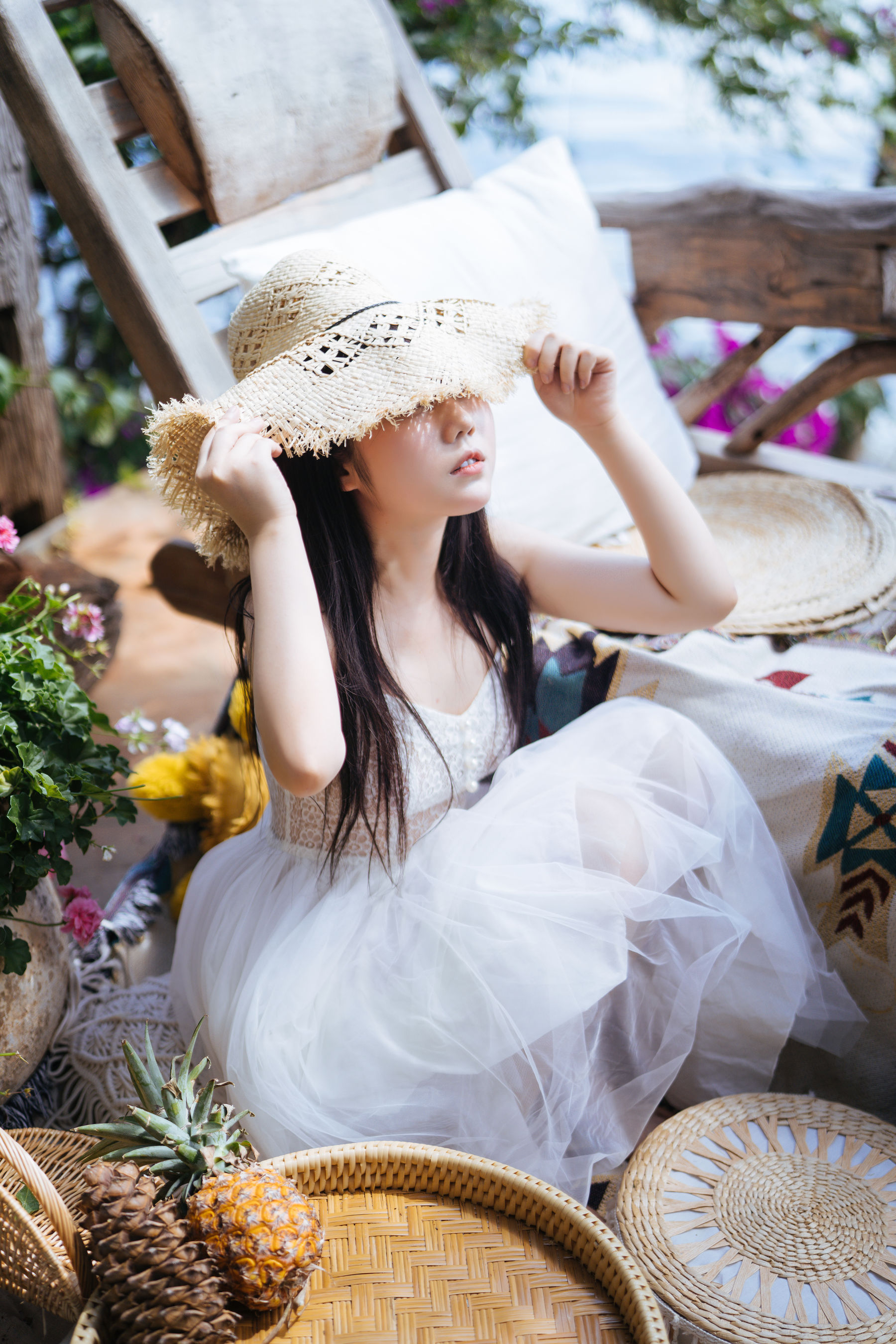 微博福利姬镜酱 – 静夏之白裙少女 [50P]